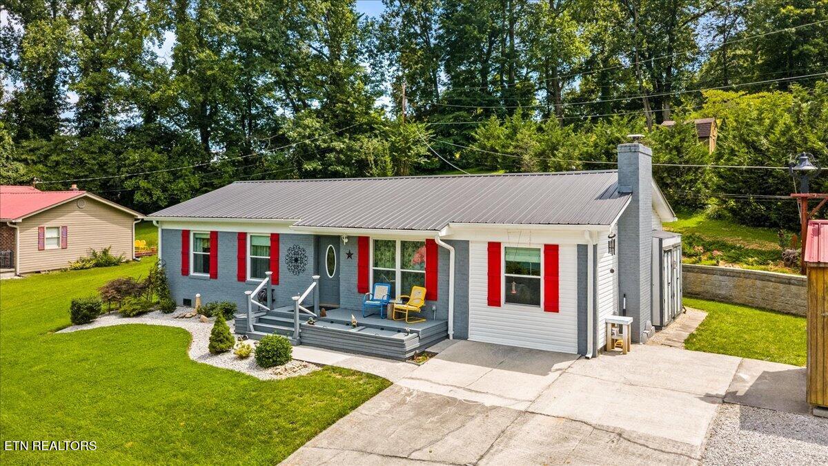 112 Country Hill Lane — photo