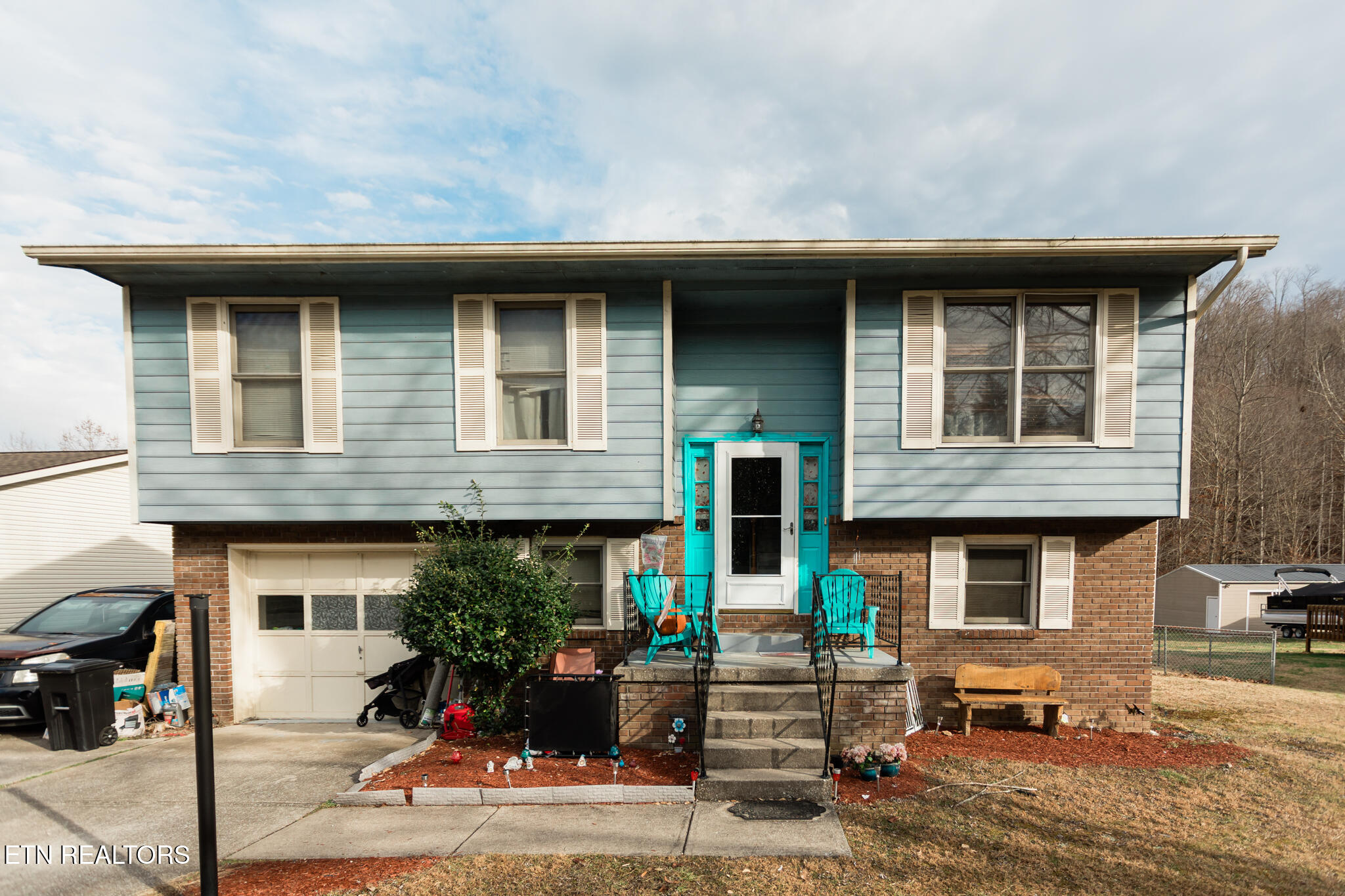 140 Wellington Drive — photo