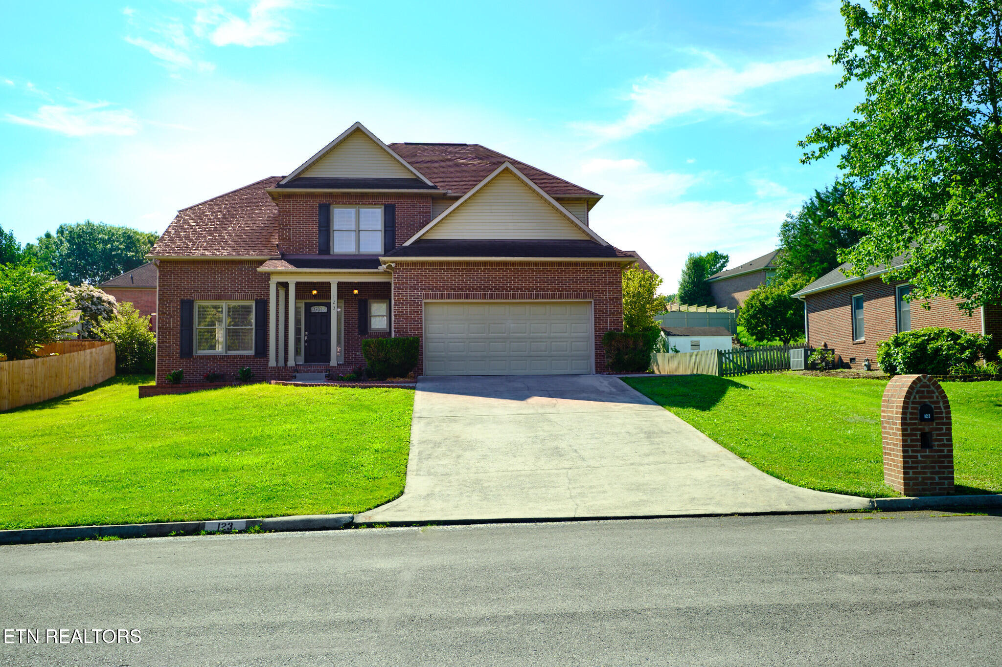 123 Capital Circle — photo