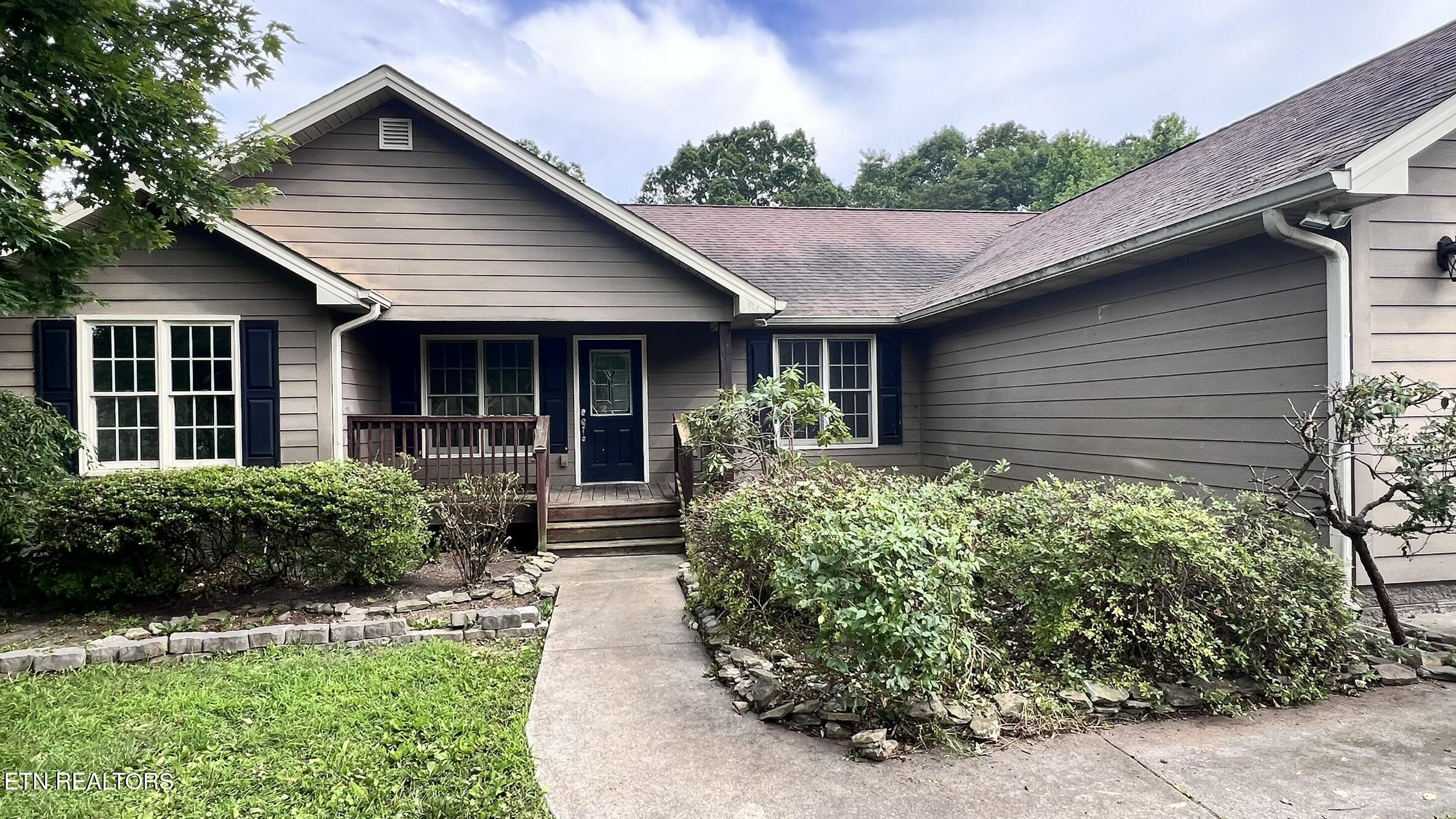 189 County Road 704 — photo