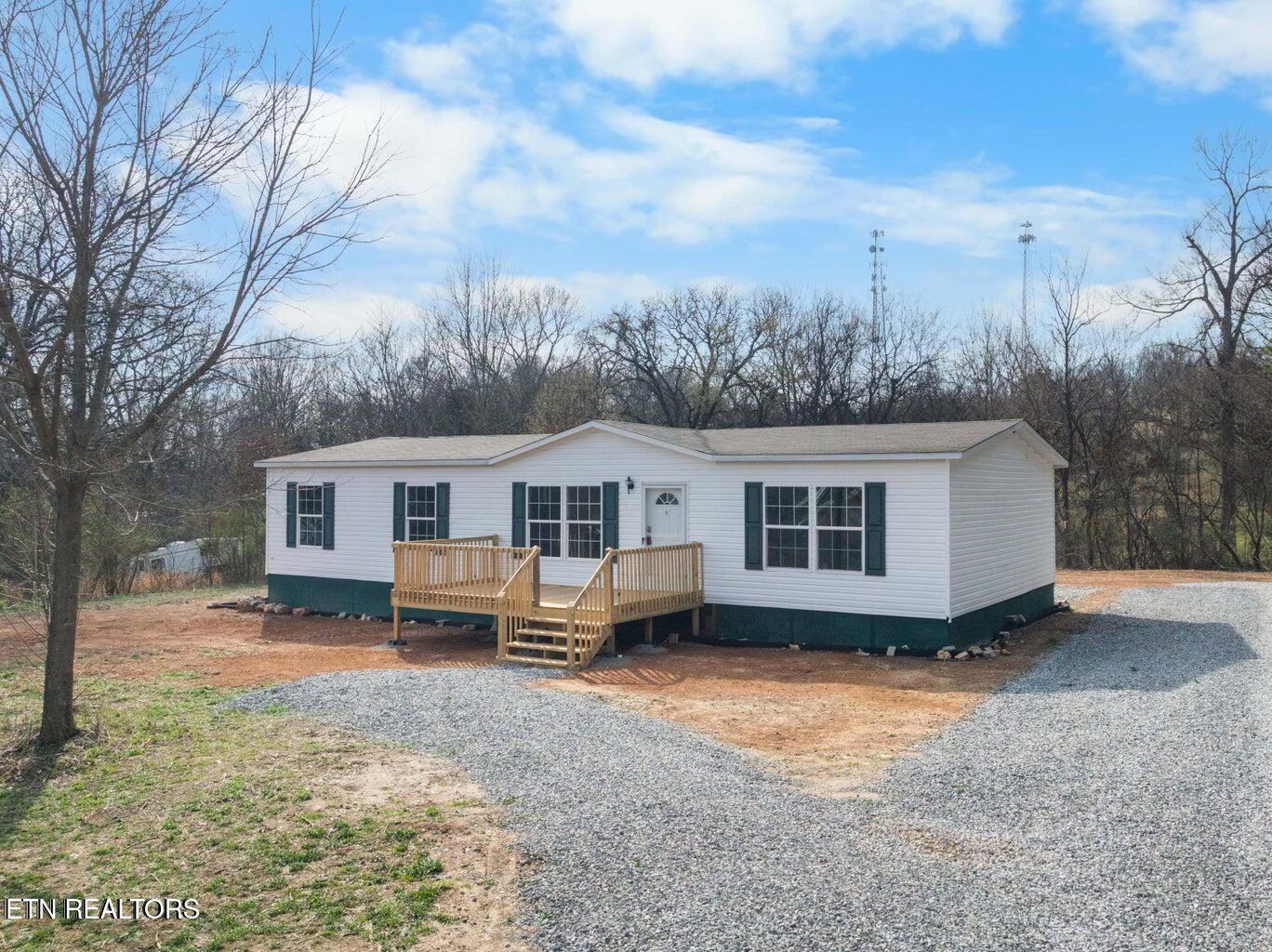 523 N Point Rd — photo