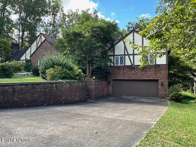348 Ridge Rd — photo