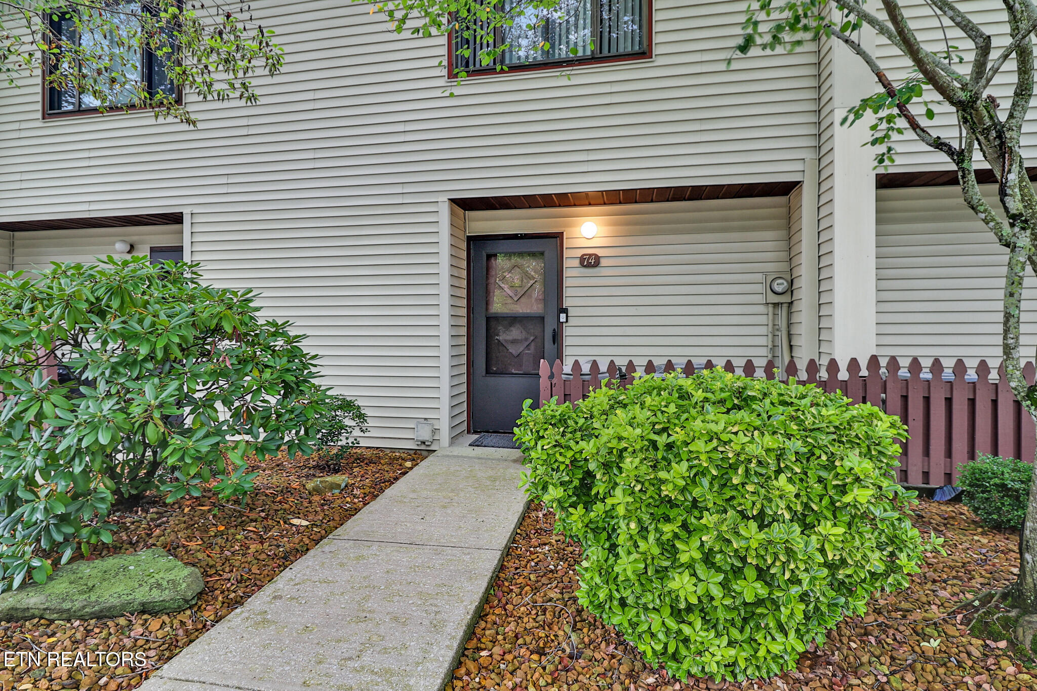 74 Wilshire Heights Drive 74 — photo