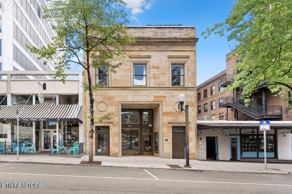 414 Clinch Ave 301 — photo