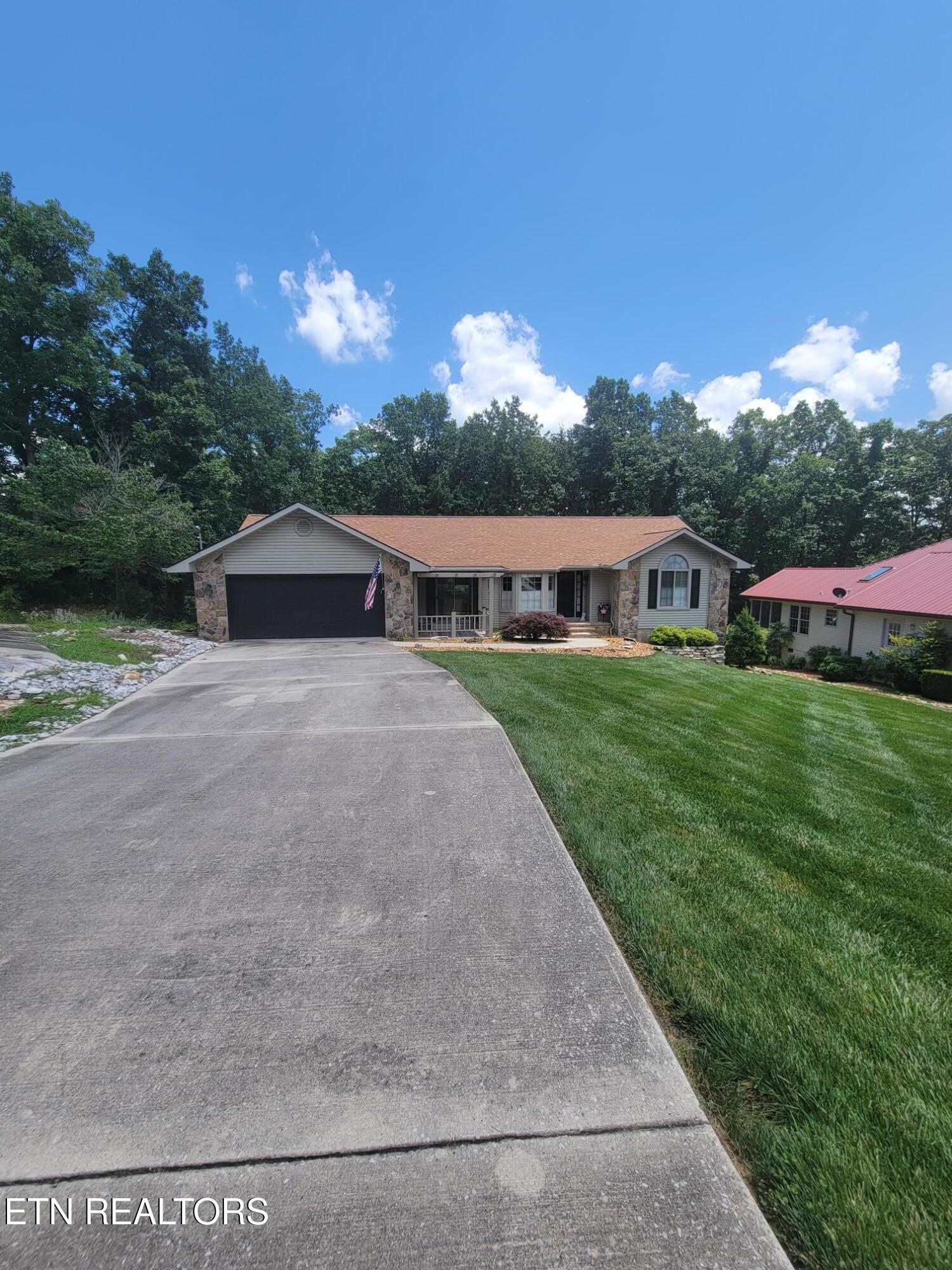 456 Snead Drive — photo