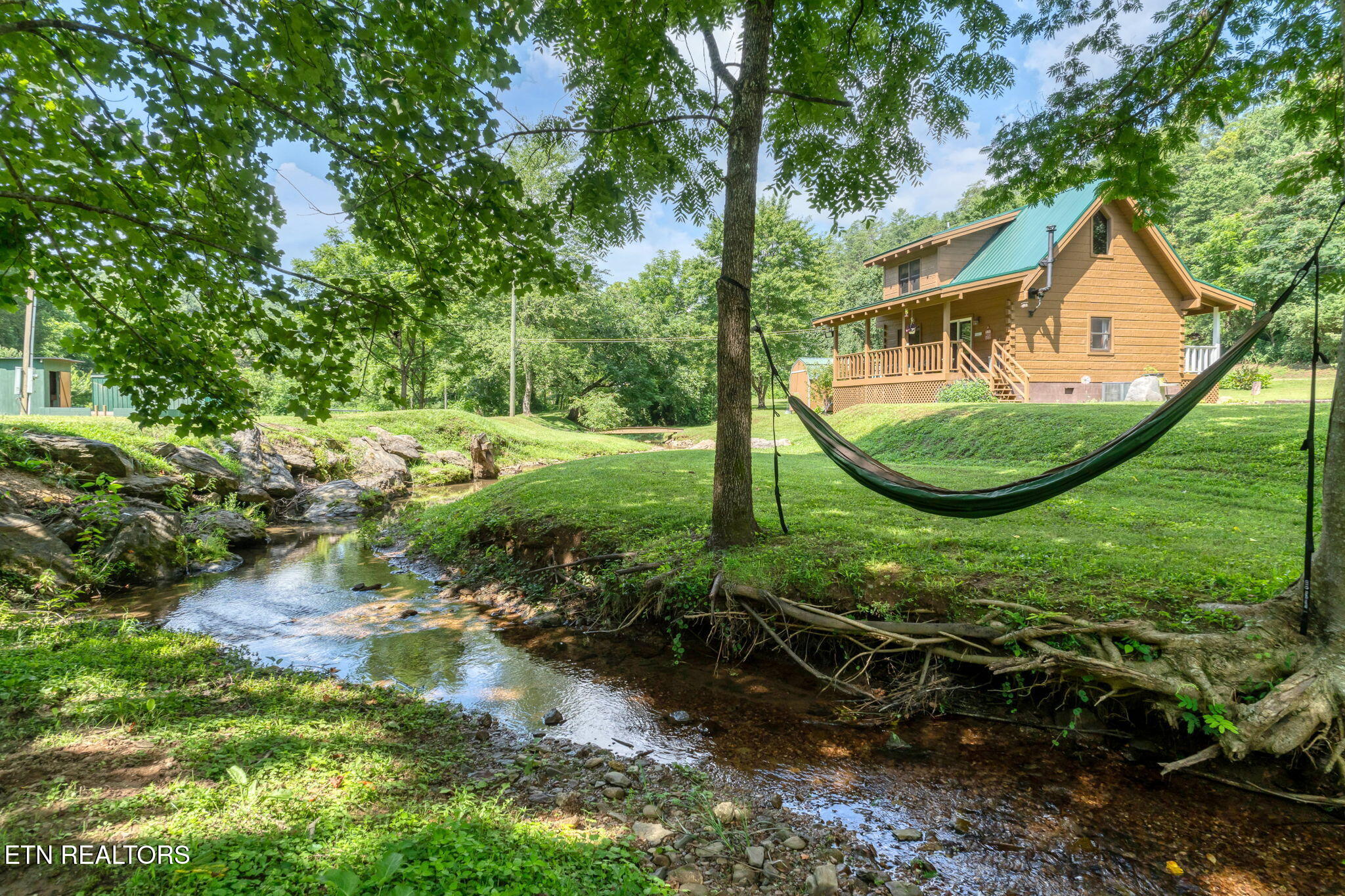 1484 Carrs Creek Rd — photo
