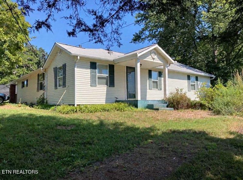 231 Wright Rd — photo