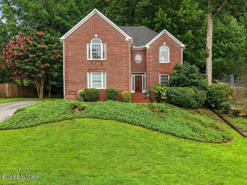 1240 Hearthstone Lane — photo