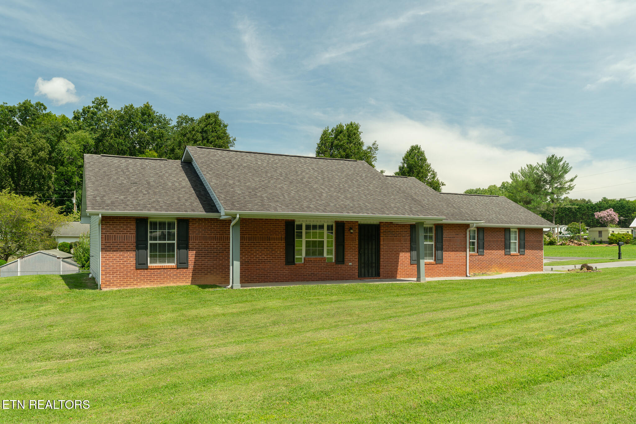 106 McDowell Lane — photo