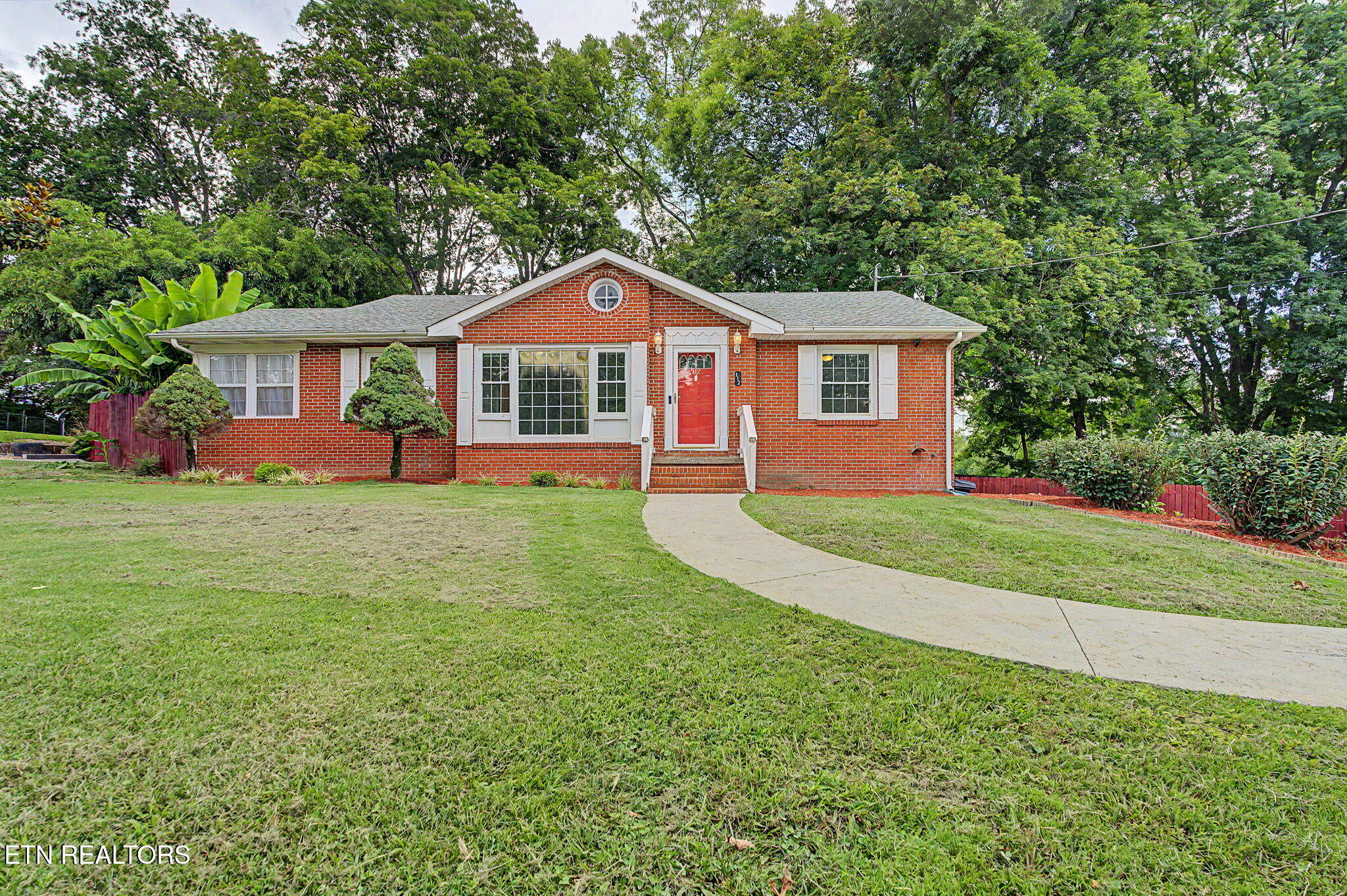 112 Y Rd, Sevierville, TN 37862 — photo 3