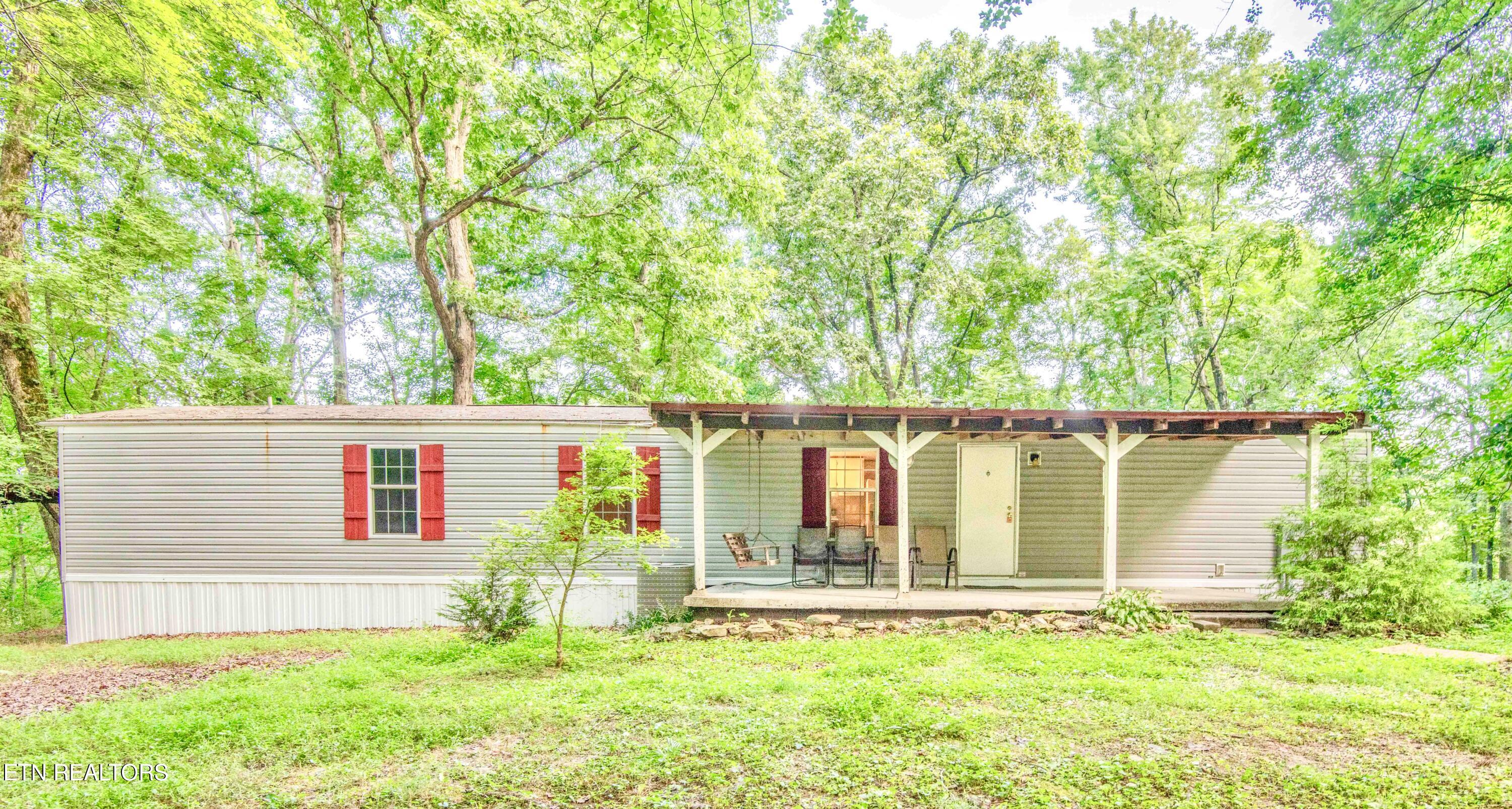 3690 Loudon Ridge Rd — photo