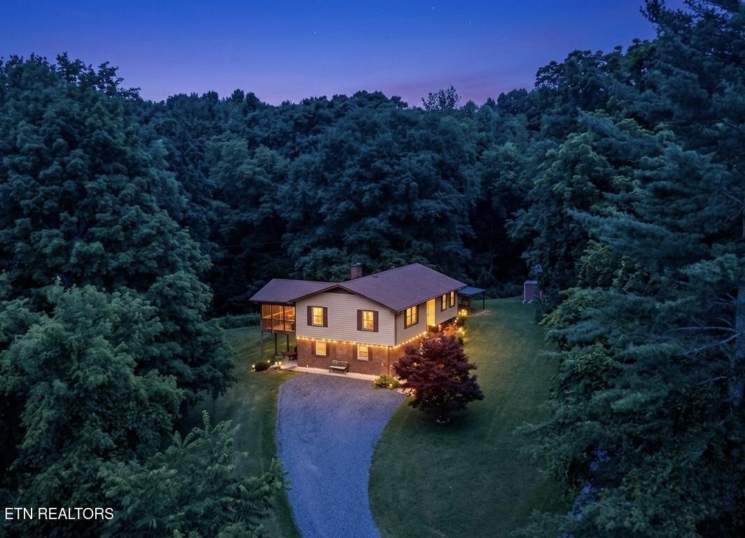 285 Noahs Ridge Rd — photo