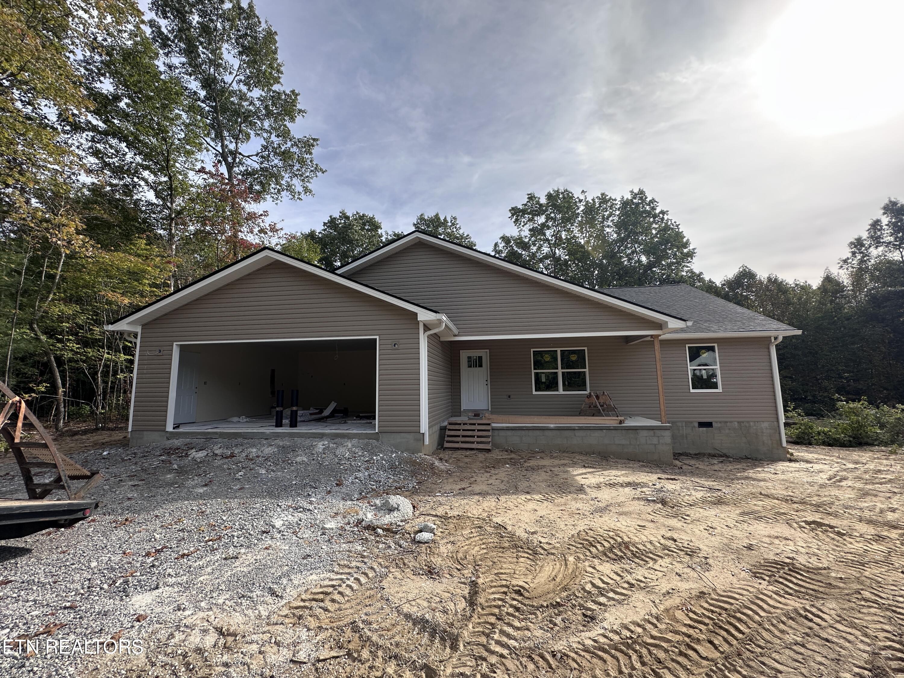 550 Stone Cliff Lane — photo