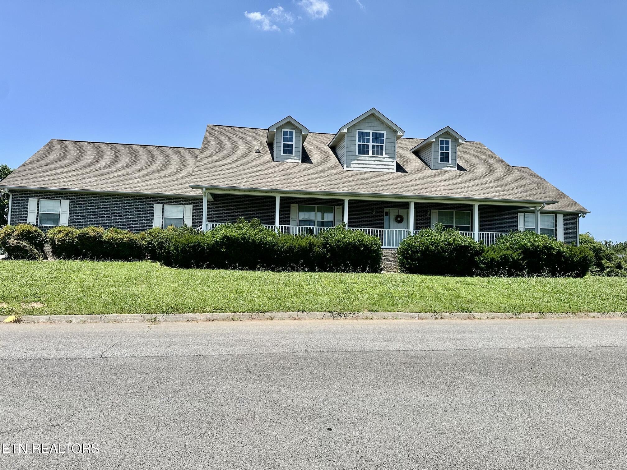 1220 Whaleys Overlook — photo