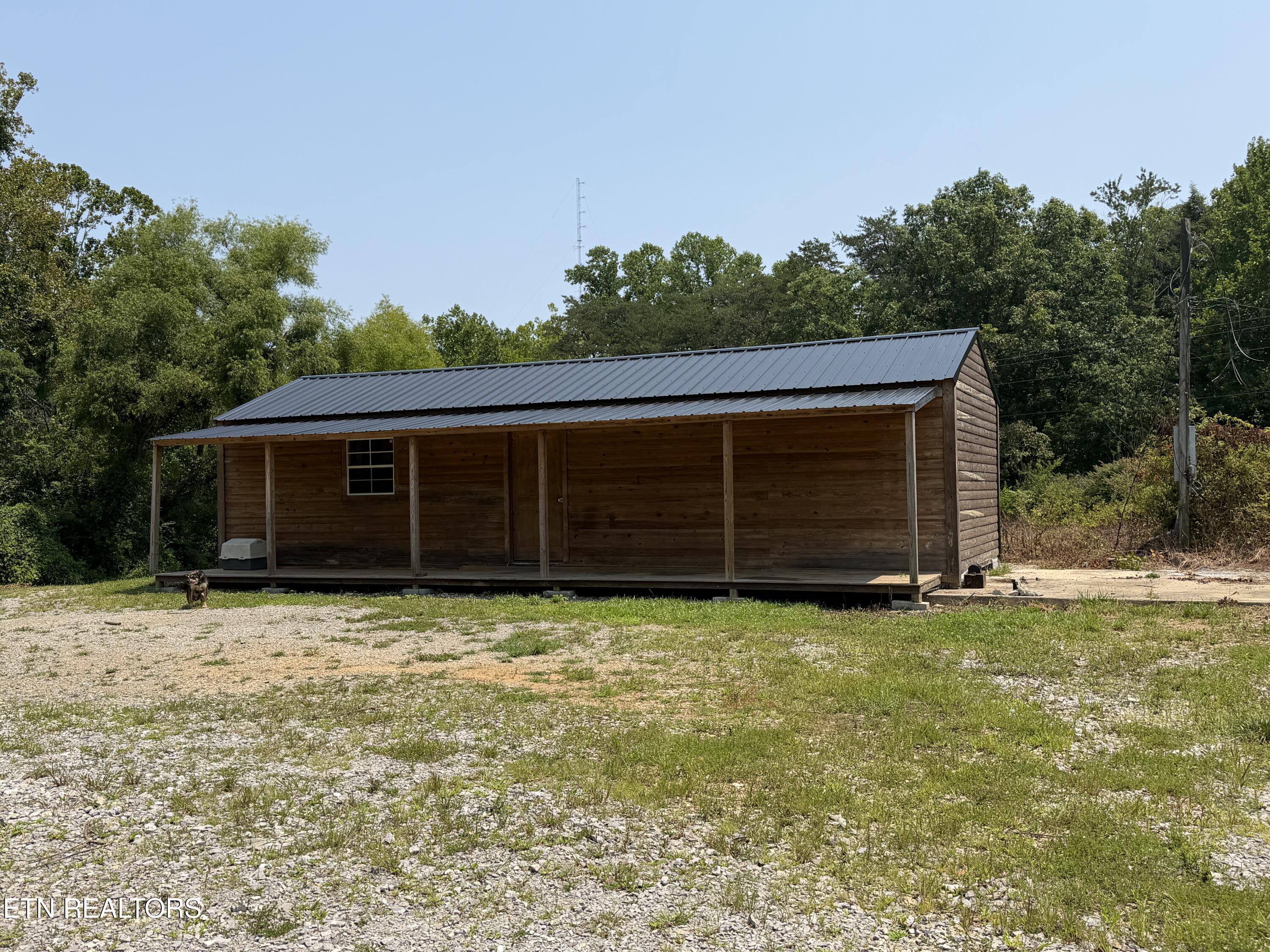 112 State Garage Rd — photo