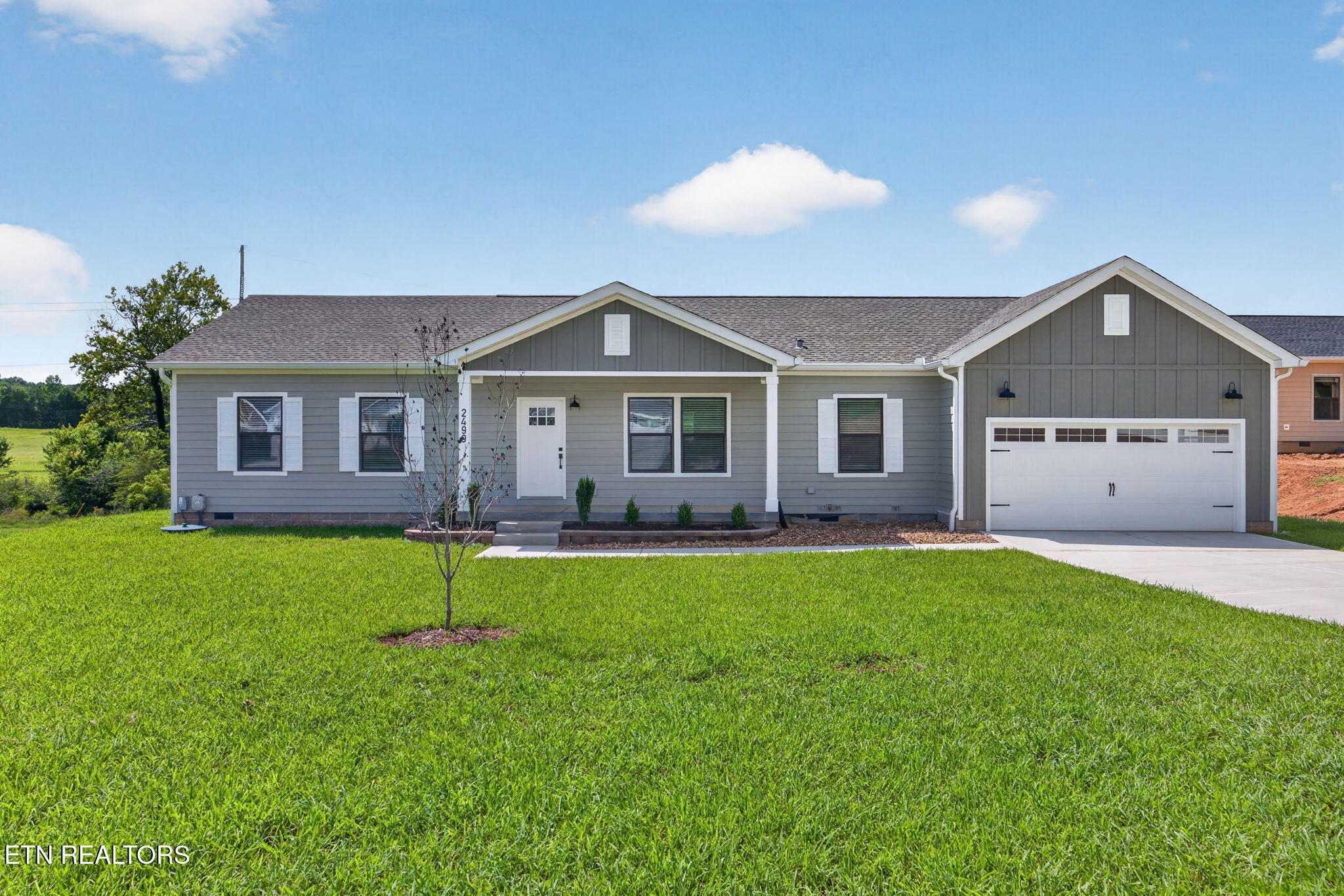 2499 River Ranch Drive — photo