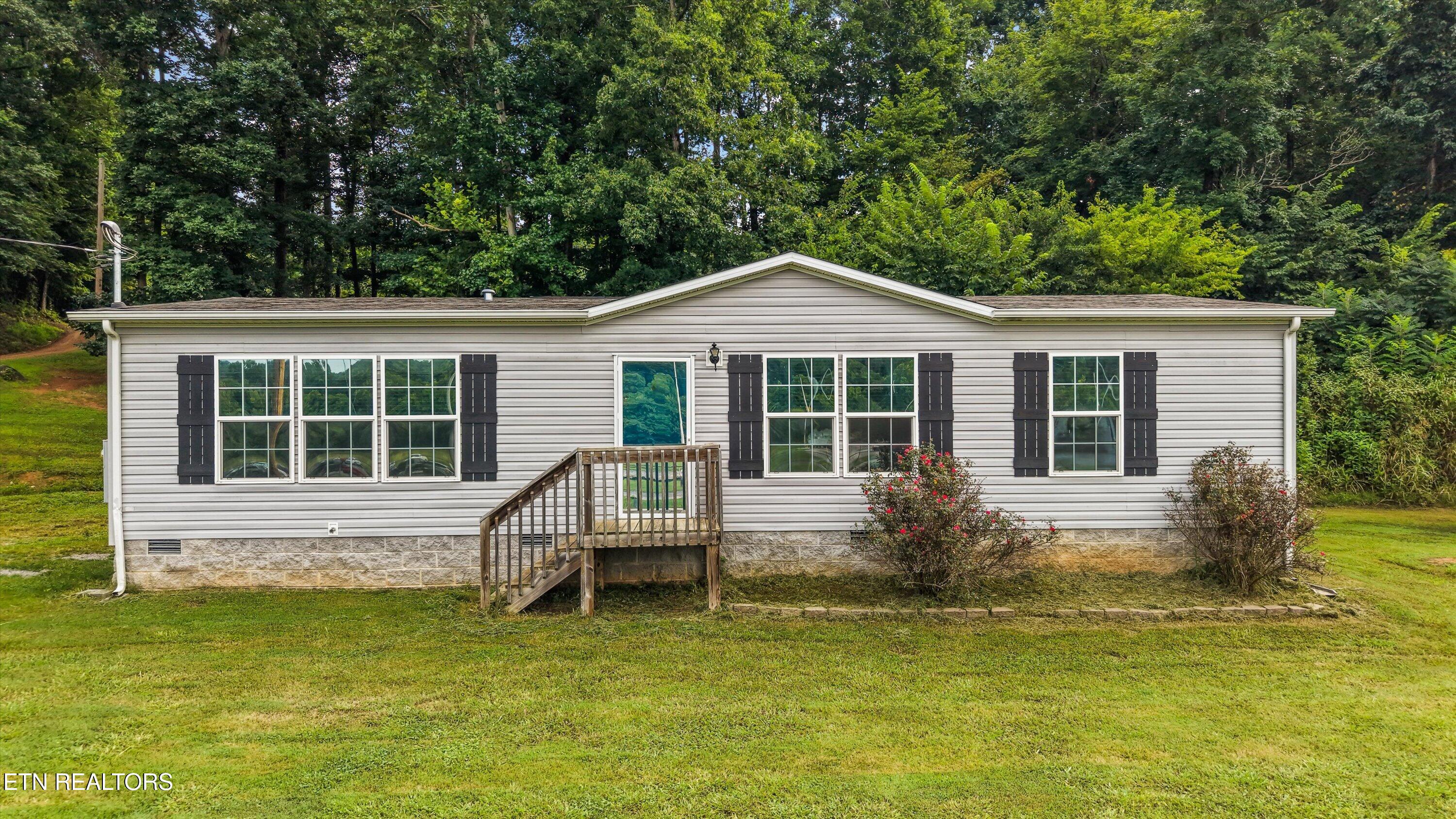 2236 Buttermilk Rd — photo