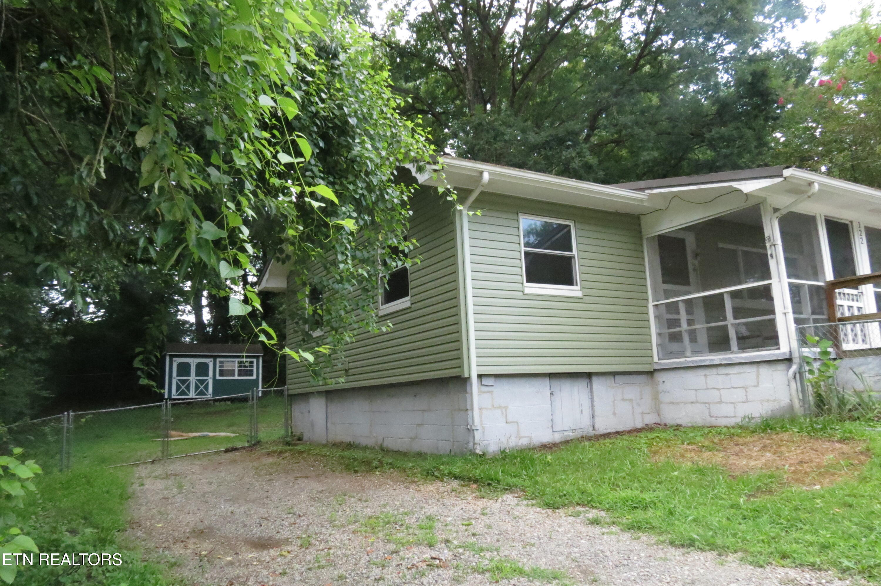 122 Atlanta Rd, Oak Ridge, TN 37830 — photo 2