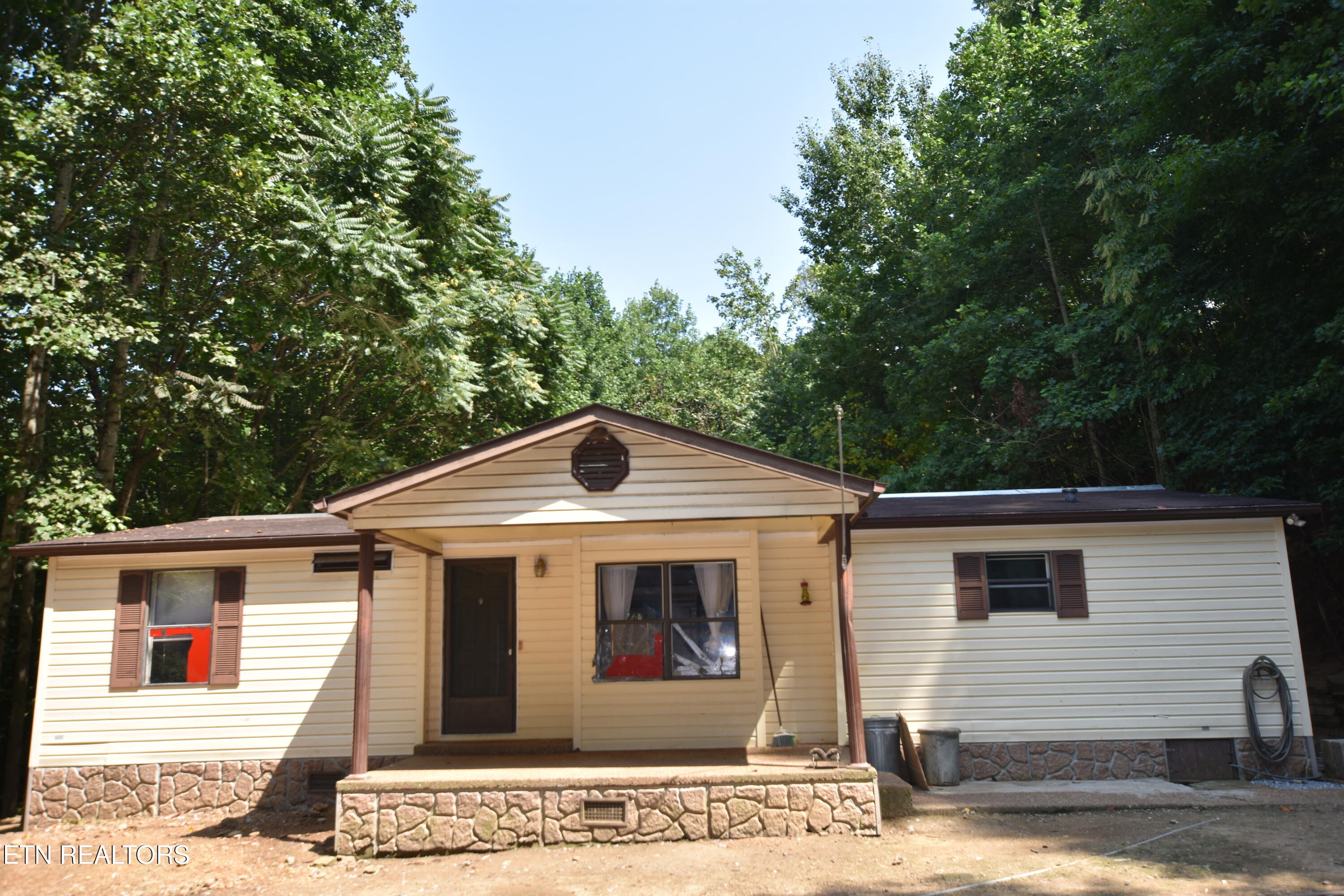213 Mountain Side Lane — photo