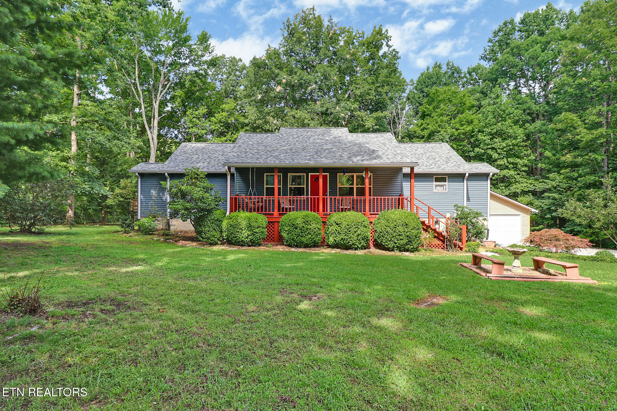 1104 Belmont Drive — photo