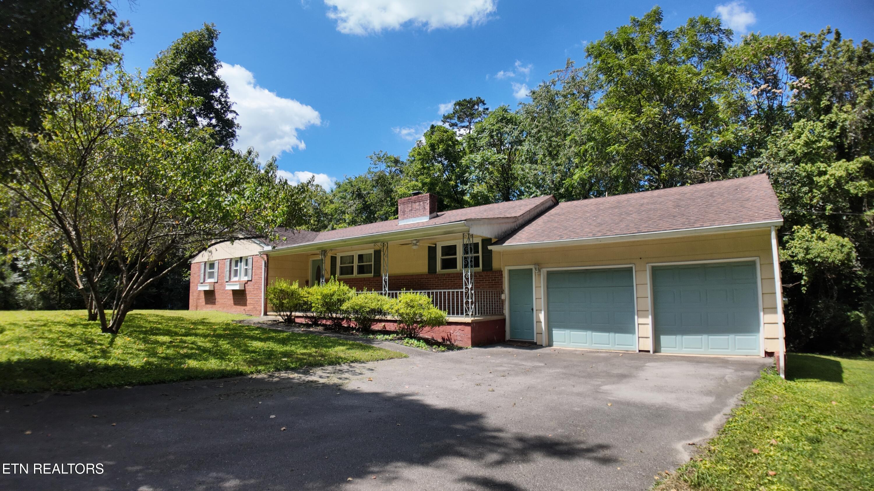 4721 W Sunset Rd — photo