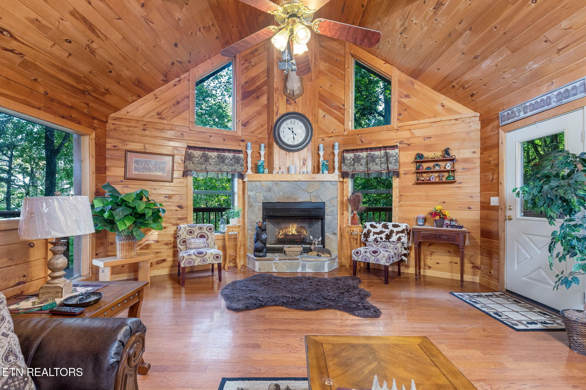 3469 Sugar Maple Loop Rd — photo