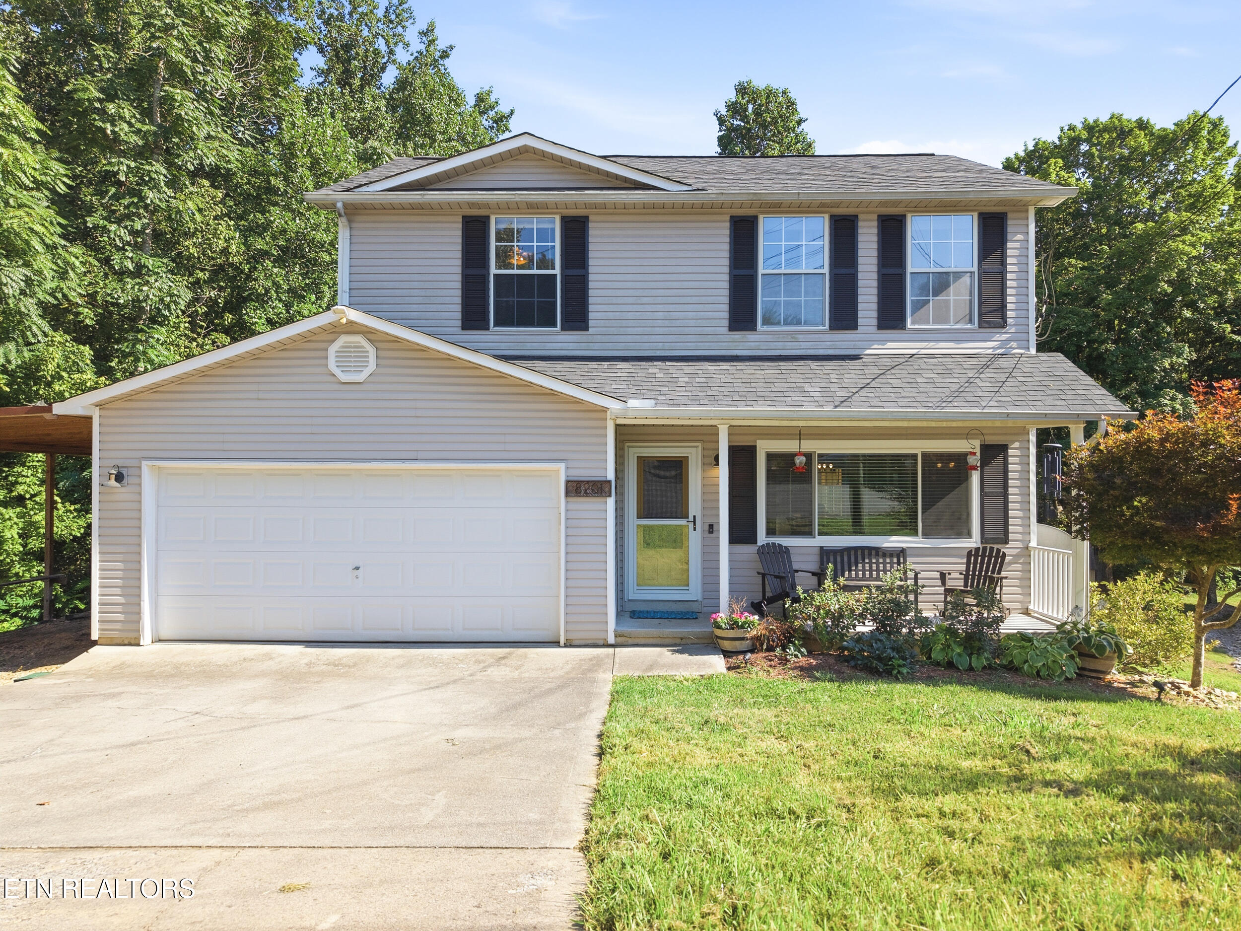 8201 Tangle Grove Lane — photo