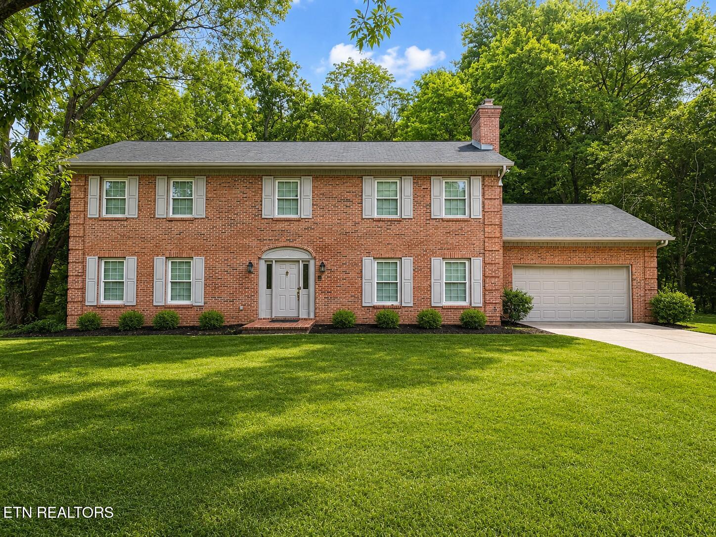 109 Crestview Lane — photo