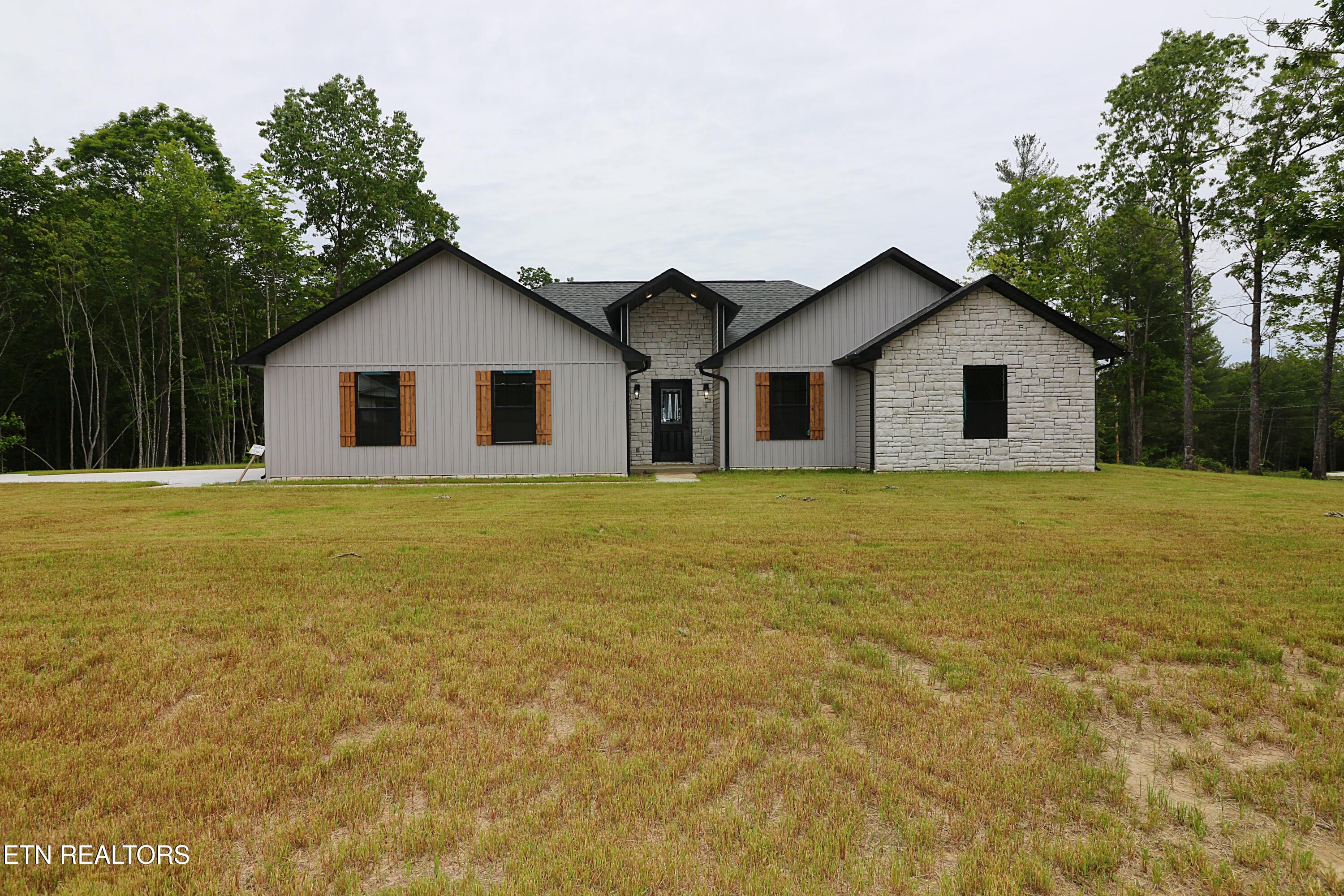 607 Taylon Lane — photo