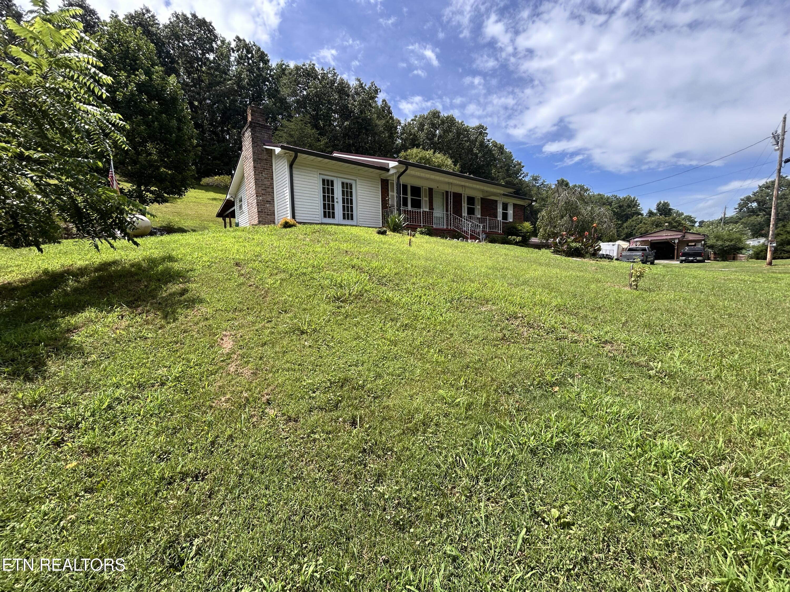 1926 Newman Hollow Rd — photo