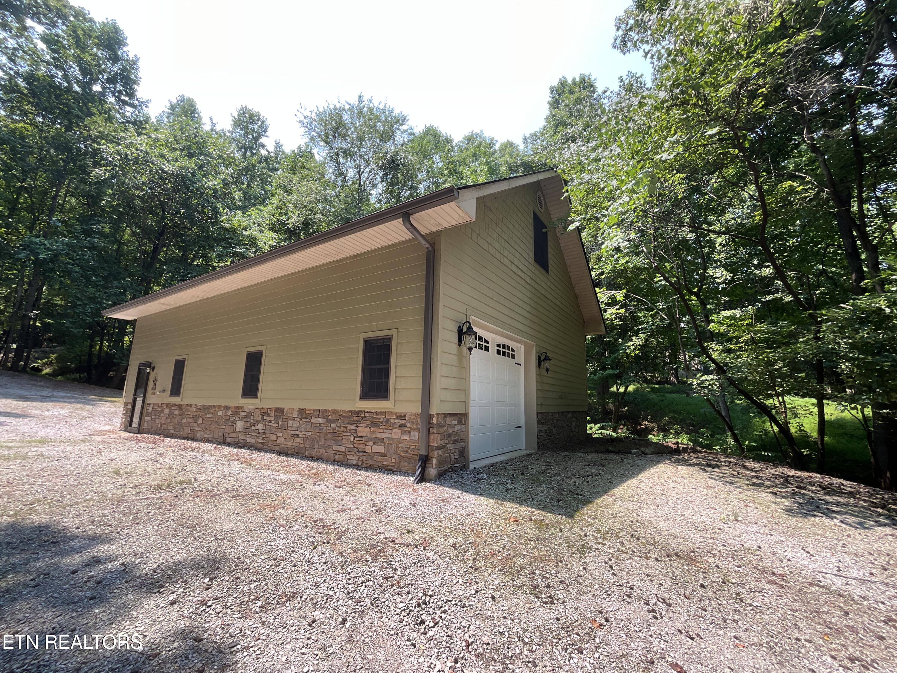 1411 Indian Shadows Drive — photo