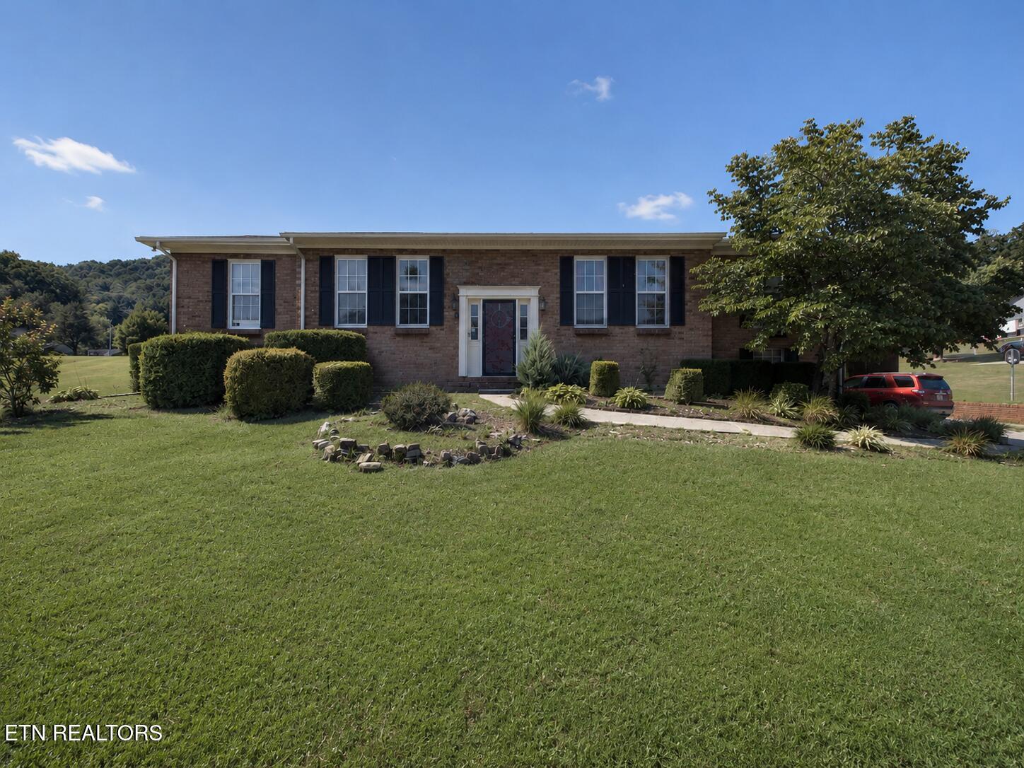 1383 John Sevier Drive — photo