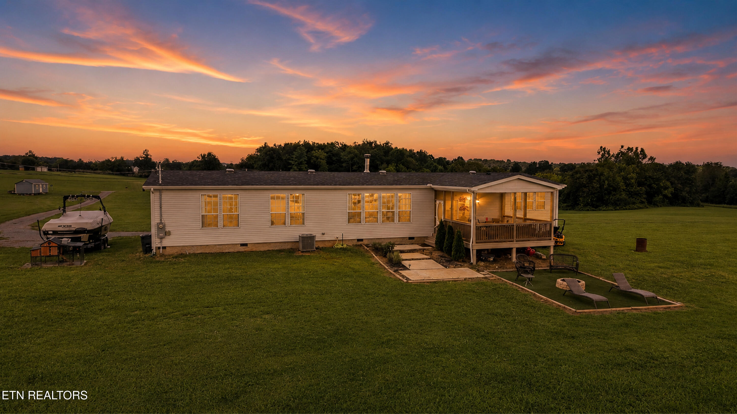 5208 Sevierville Rd — photo