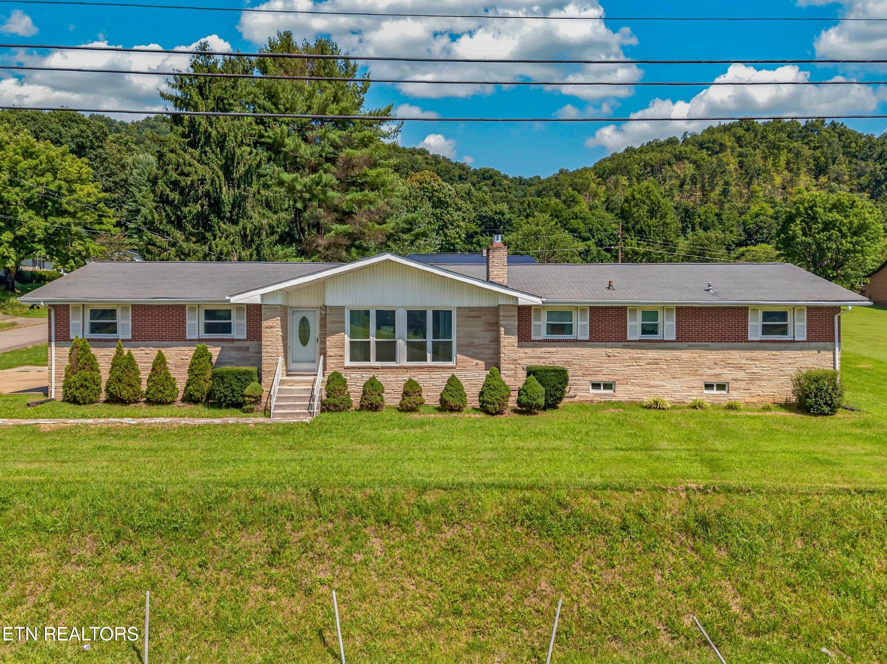 304 Russell Drive — photo