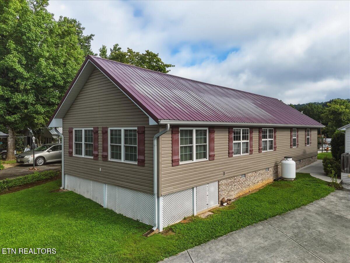 856 Peacock Ridge Drive, Townsend, TN 37882 — photo 3