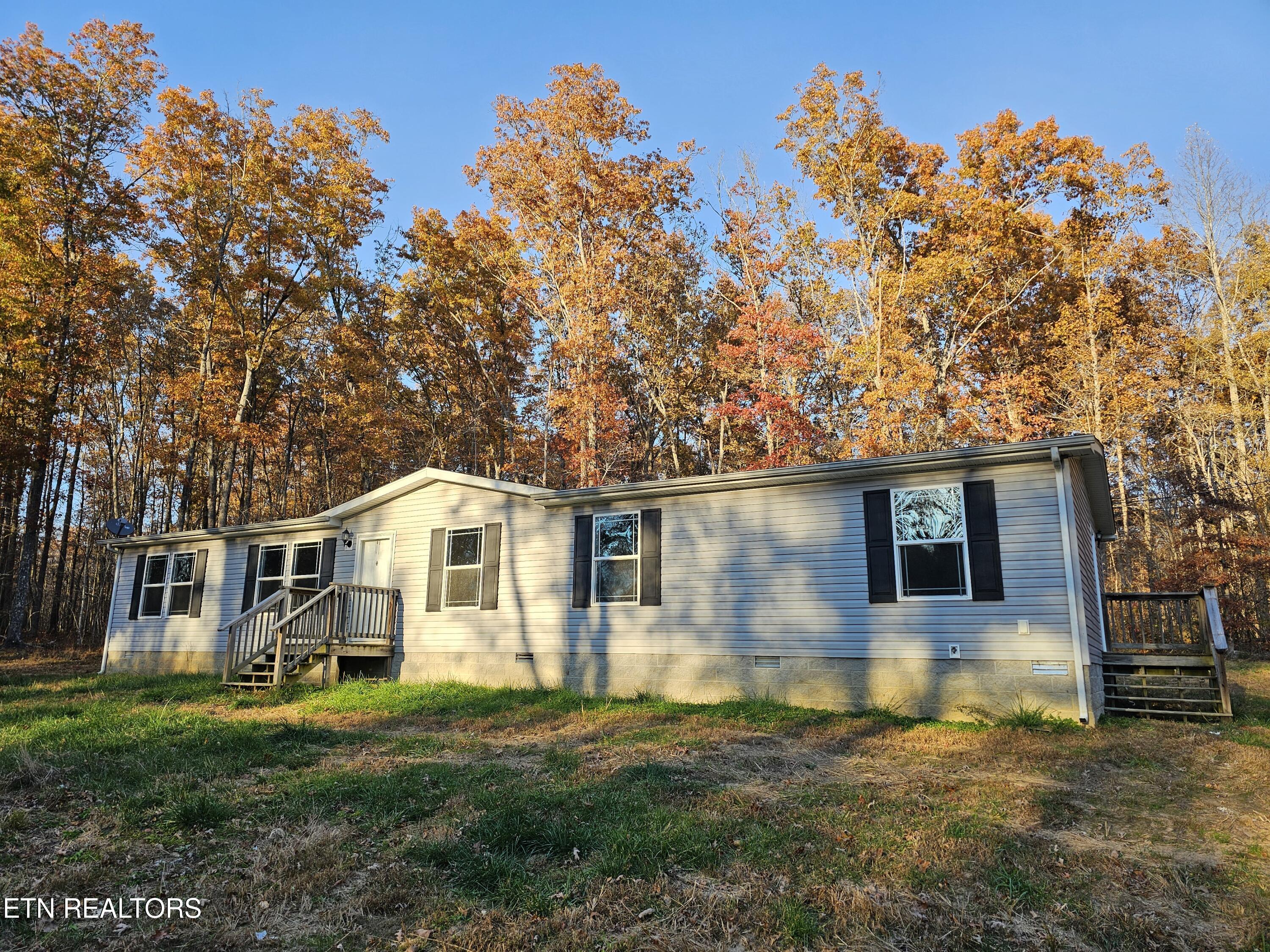 196 Red Hill Rd — photo