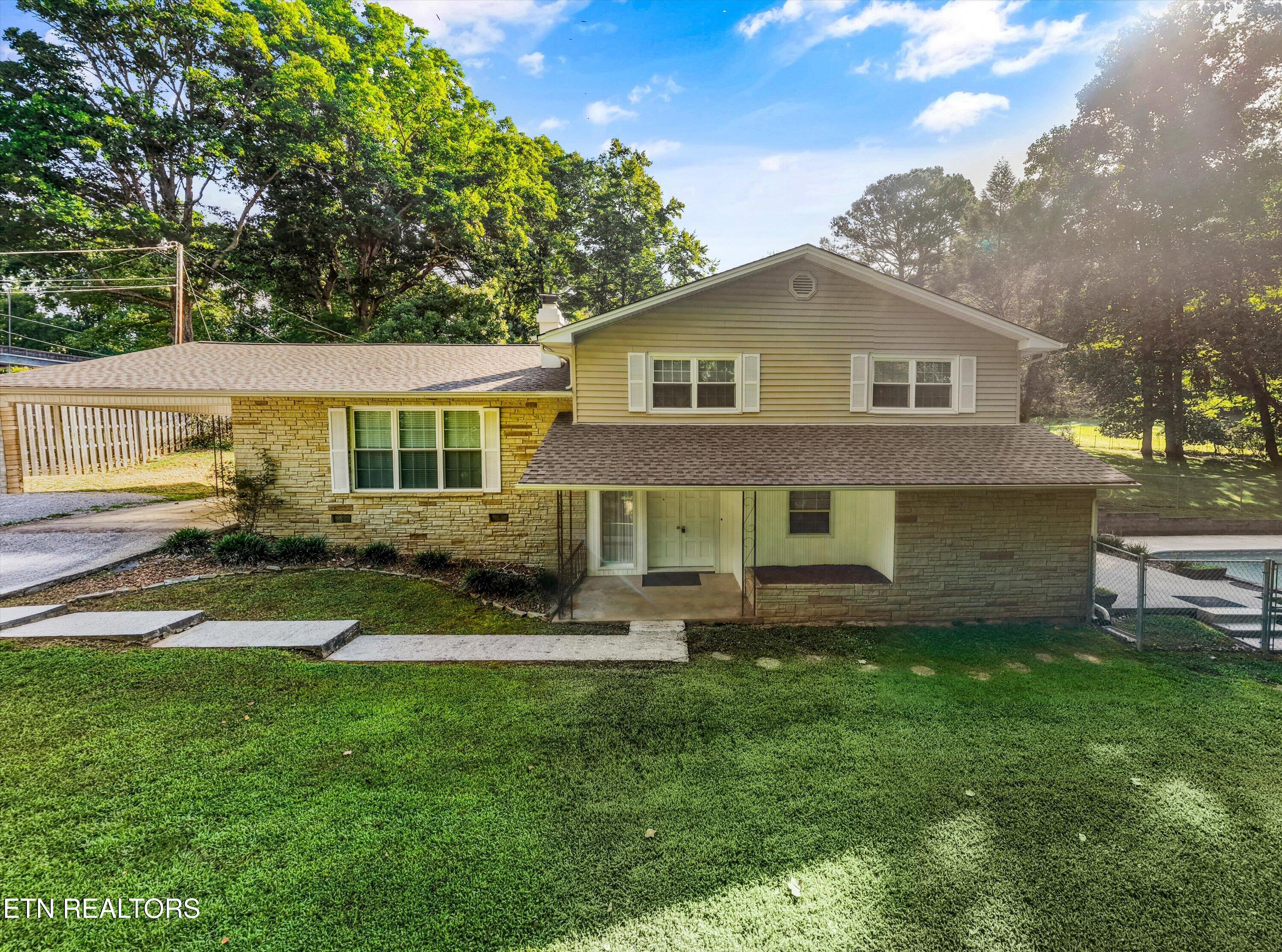 155 Chestnut Hill Rd — photo