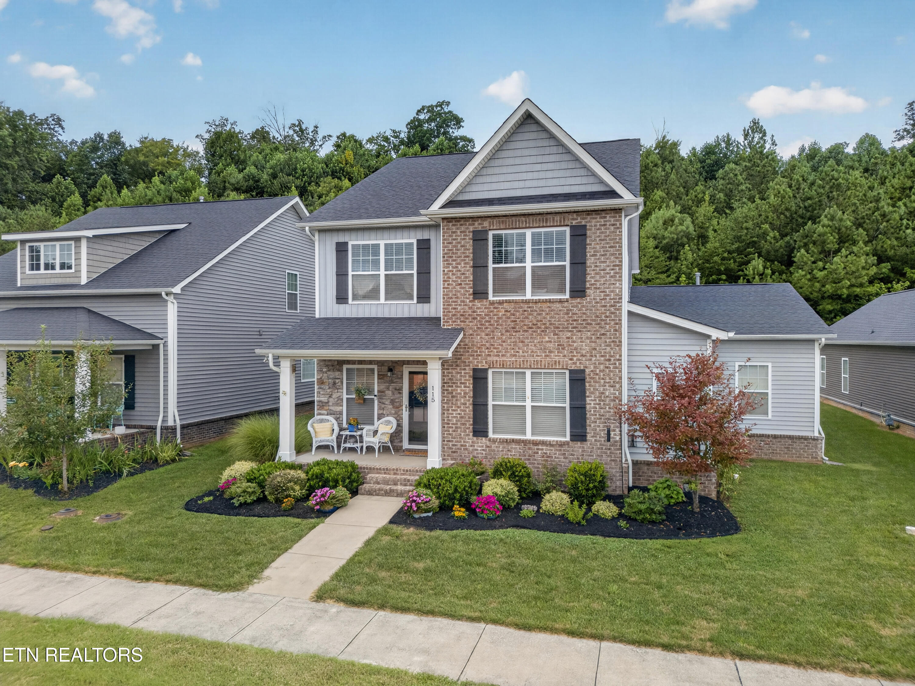 115 W Rarity Ridge Pkwy, Oak Ridge, TN 37830 — photo 3