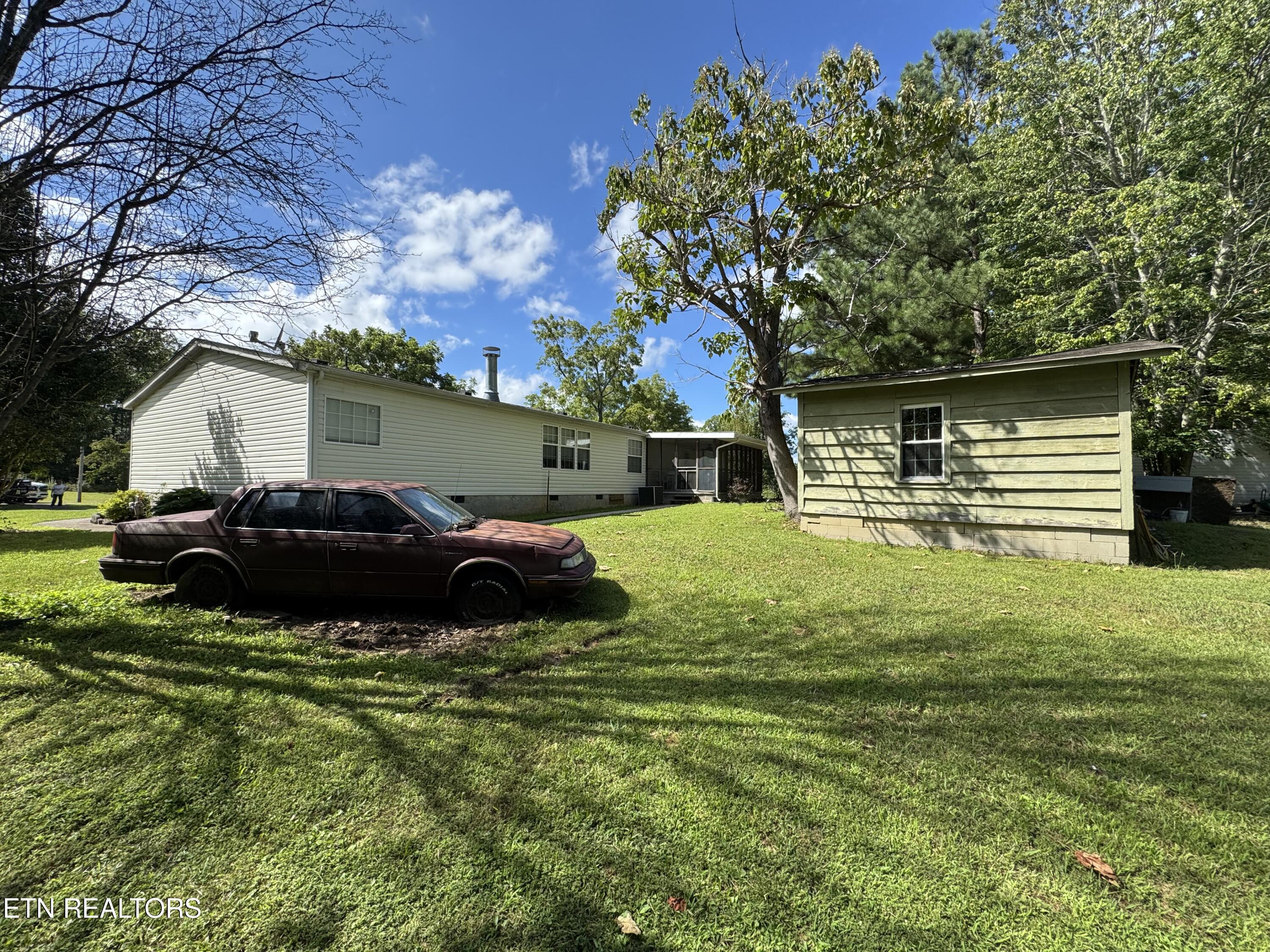 3636 Big Ridge Rd, Oneida, TN 37841 — photo 3