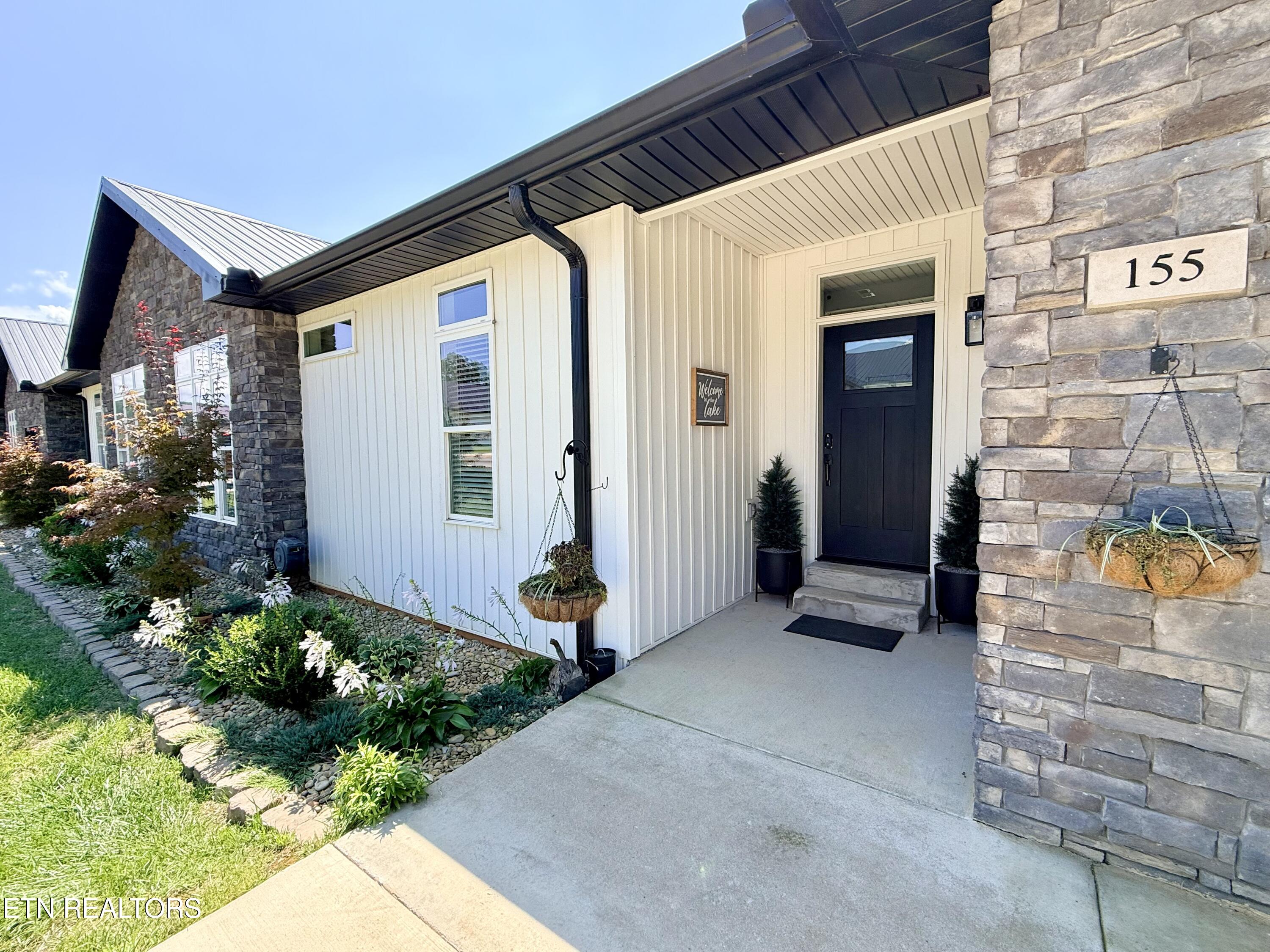 155 Lakeshore Bay Drive — photo