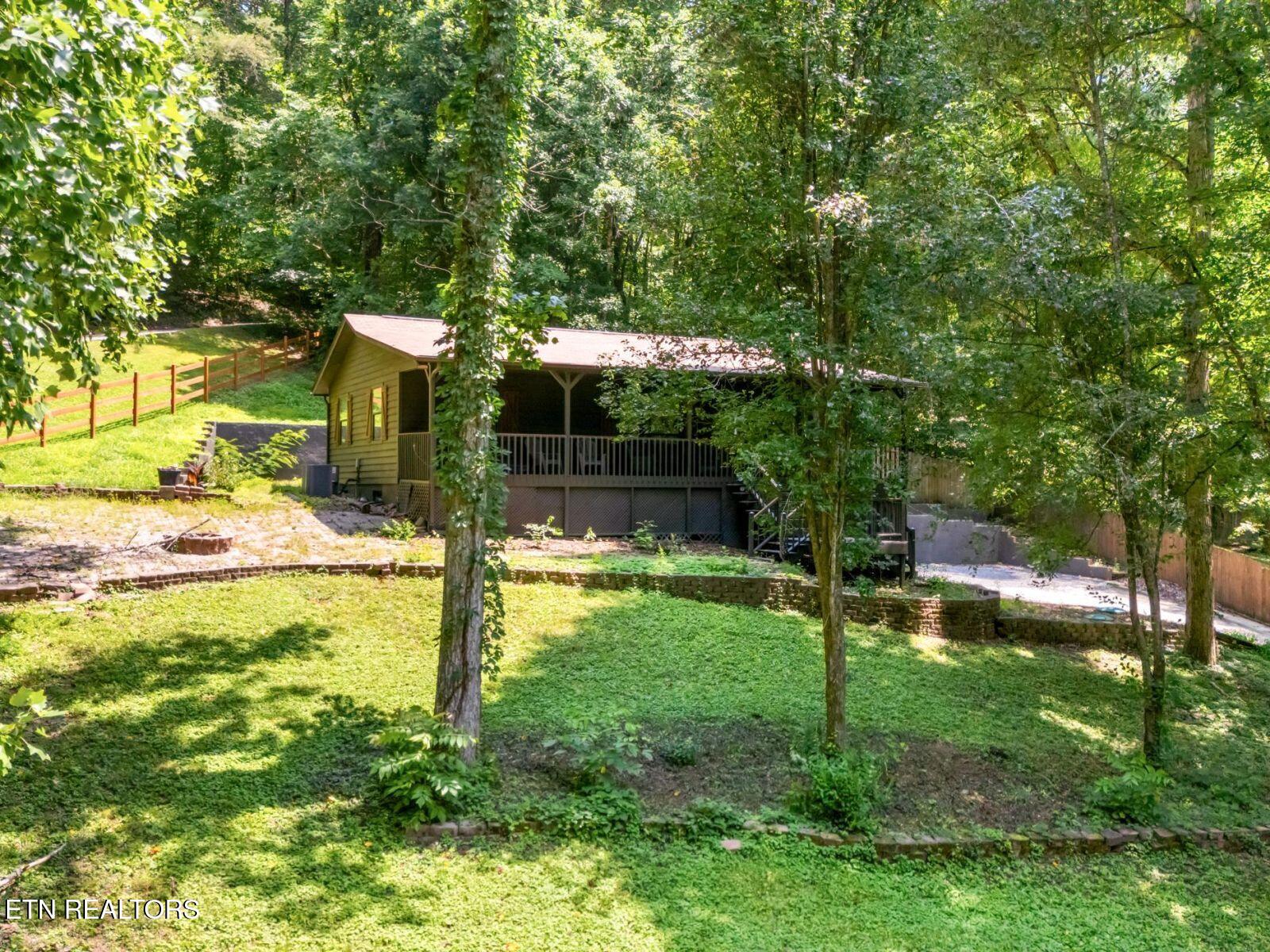806 Gamble Drive — photo