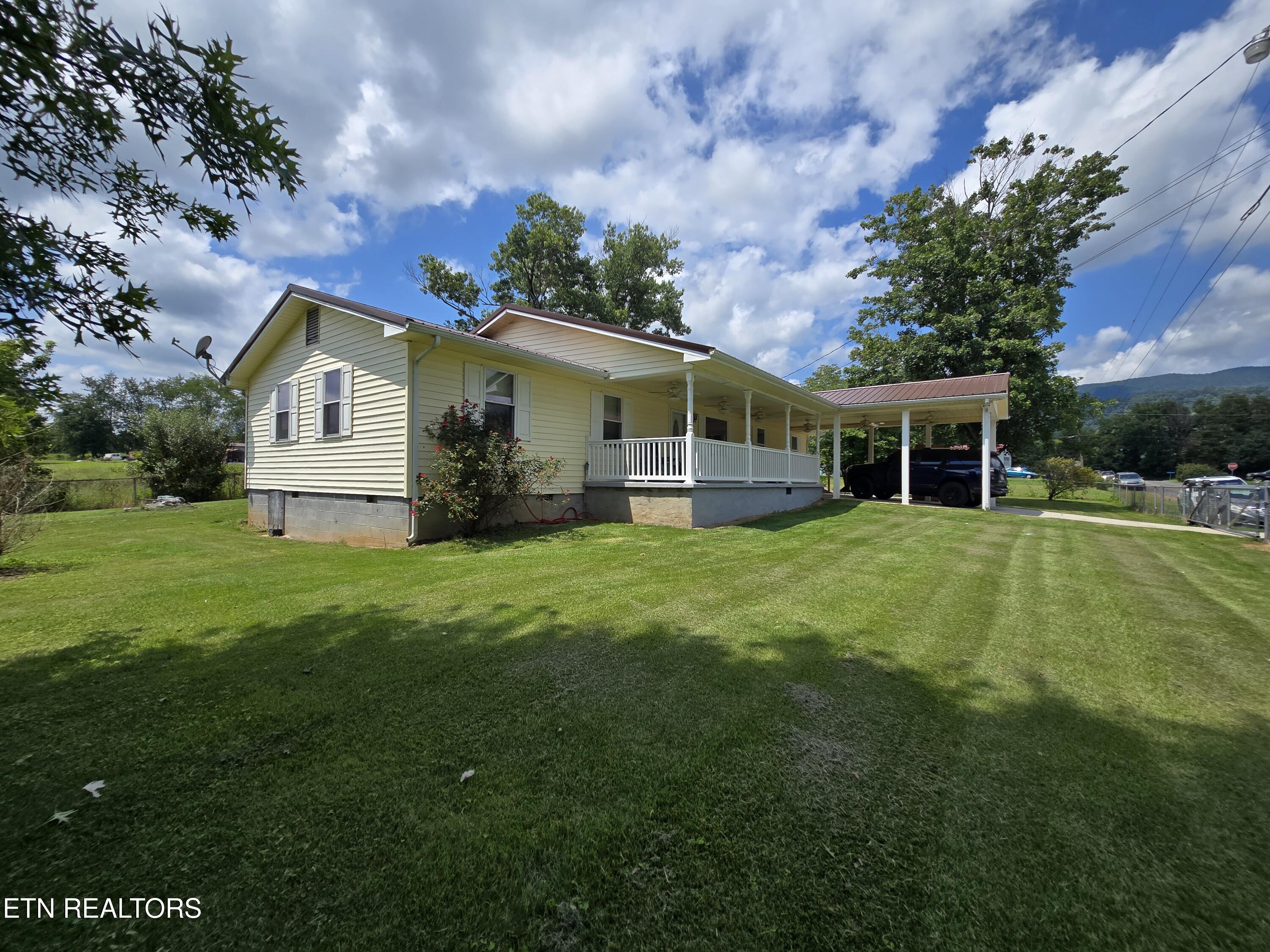 166 Snavely Rd, Ewing, VA 24248 — photo 3