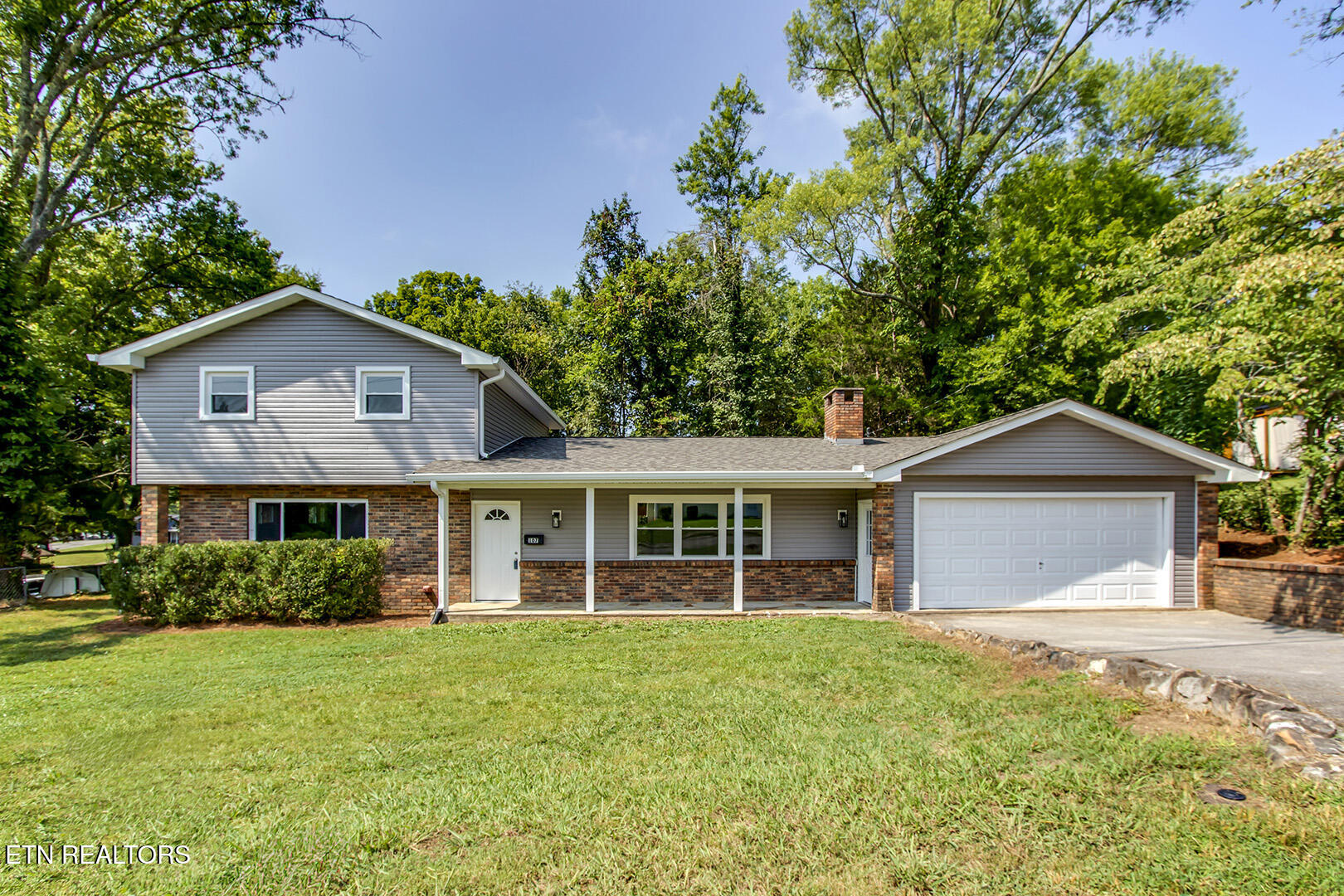 107 Bermuda Rd — photo