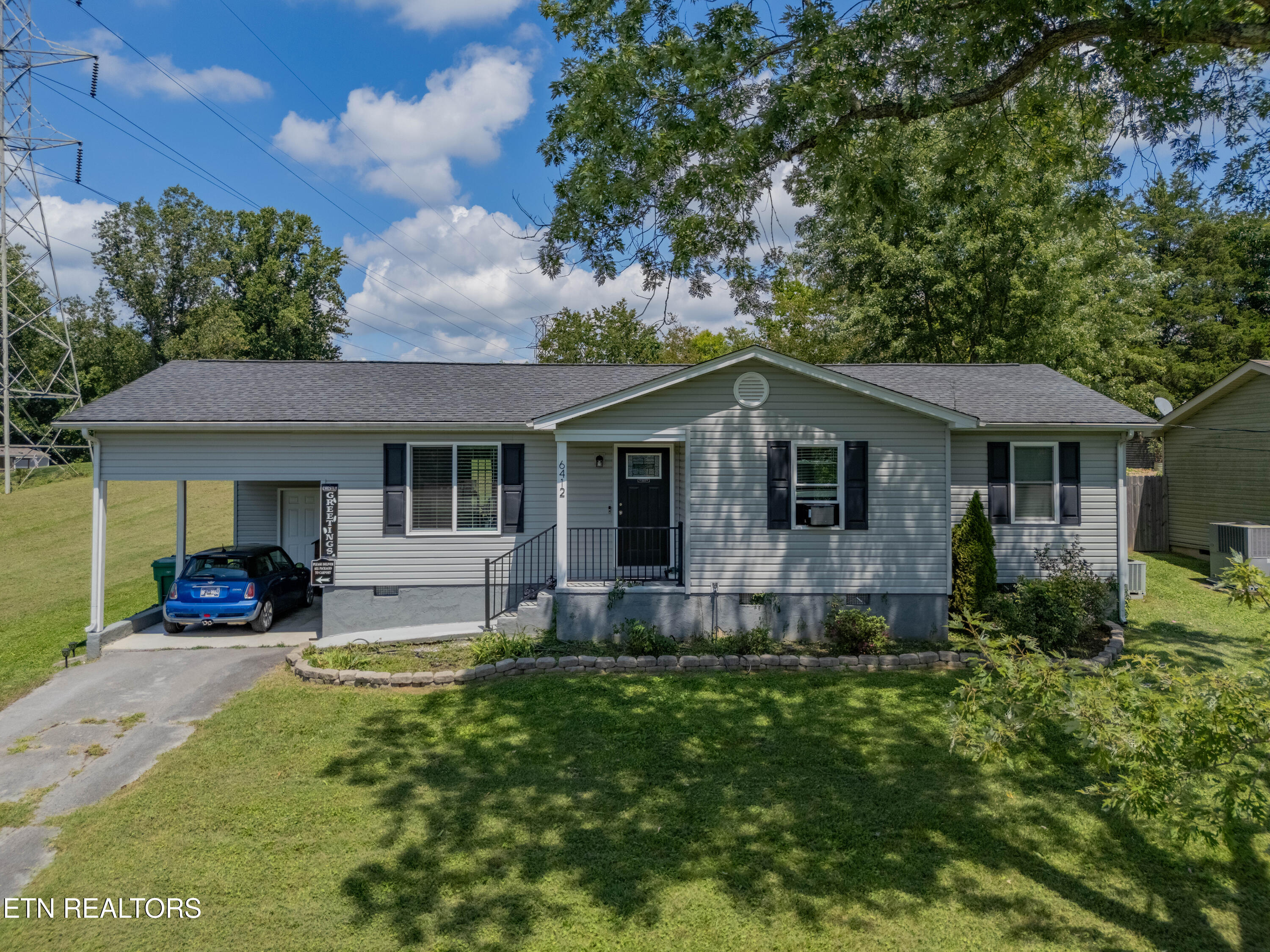 6412 Walnut Breeze Lane — photo