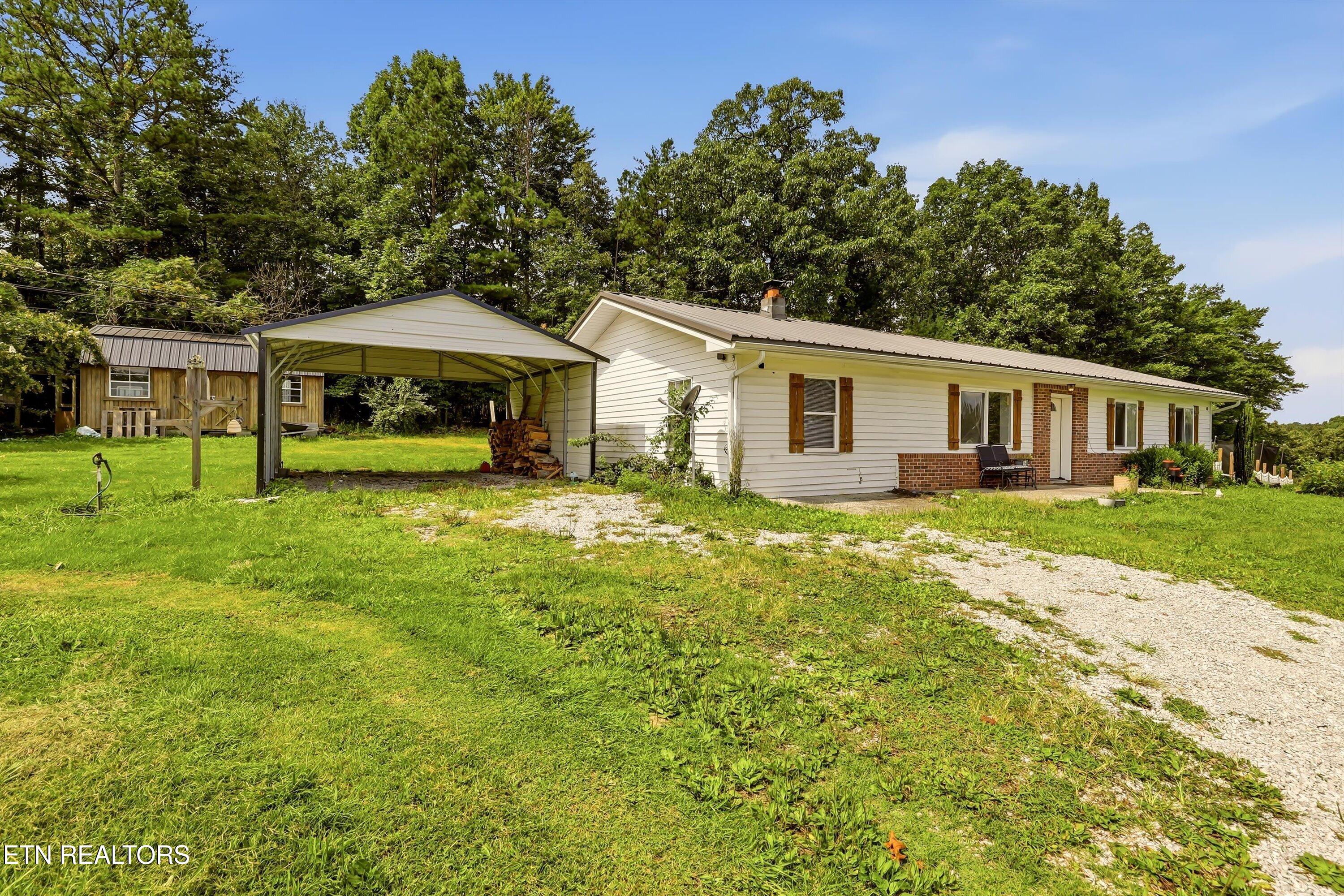 1563 Riggs Chapel Rd, Harriman, TN 37748 — photo 3