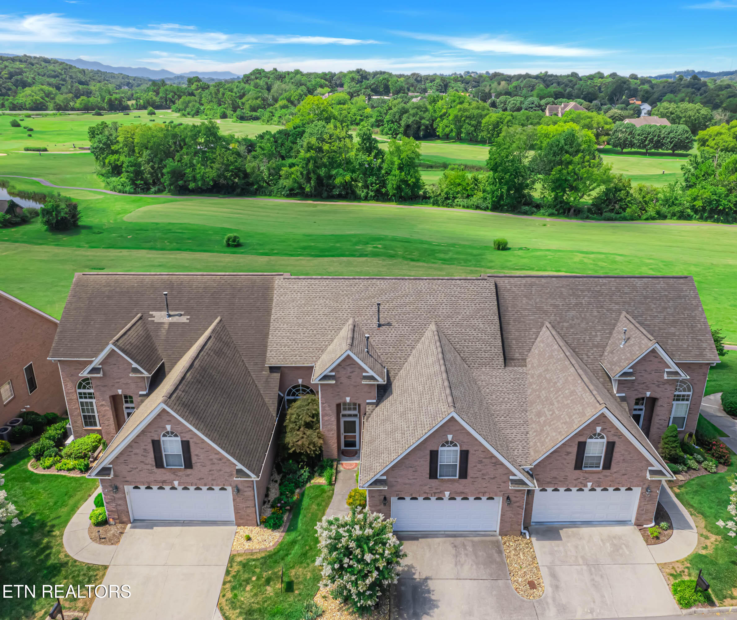 1139 Creekside Village Way — photo