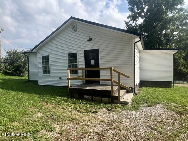 1104 Davis Chapel Rd, LaFollette, TN 37766 — photo 2