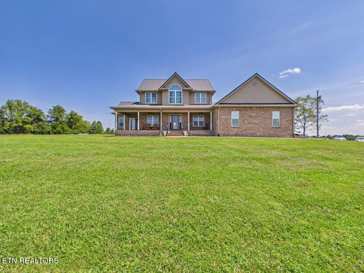 317 Oak Grove Rd — photo