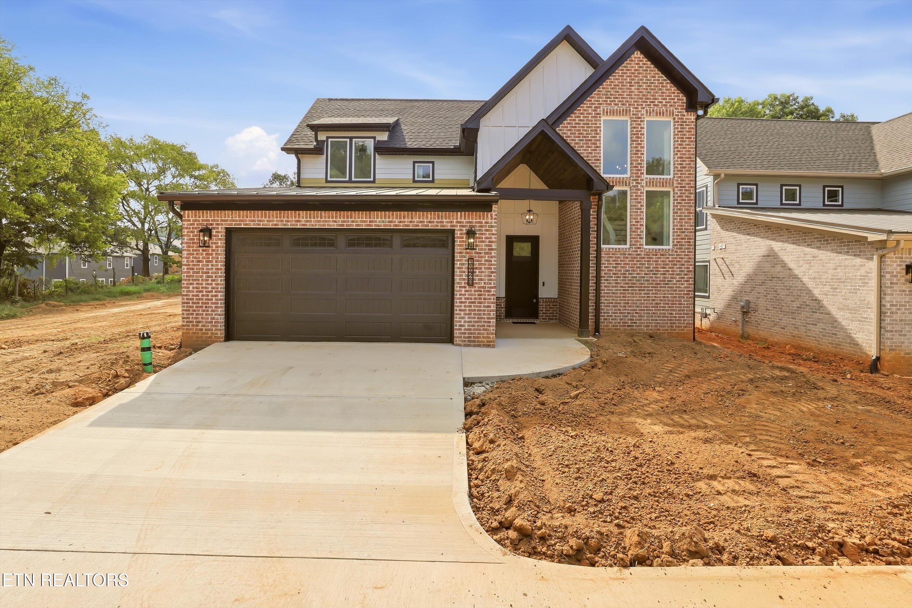11428 Snyder Rd — photo