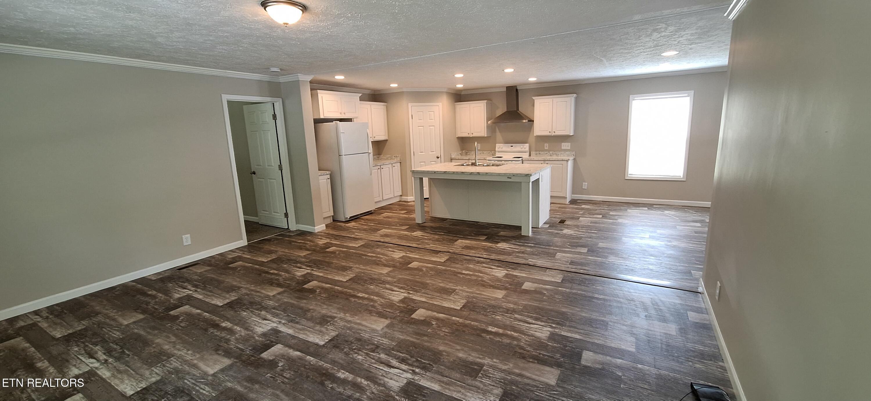 776 Earl's Loop Rd, Spencer, TN 38585 — photo 3